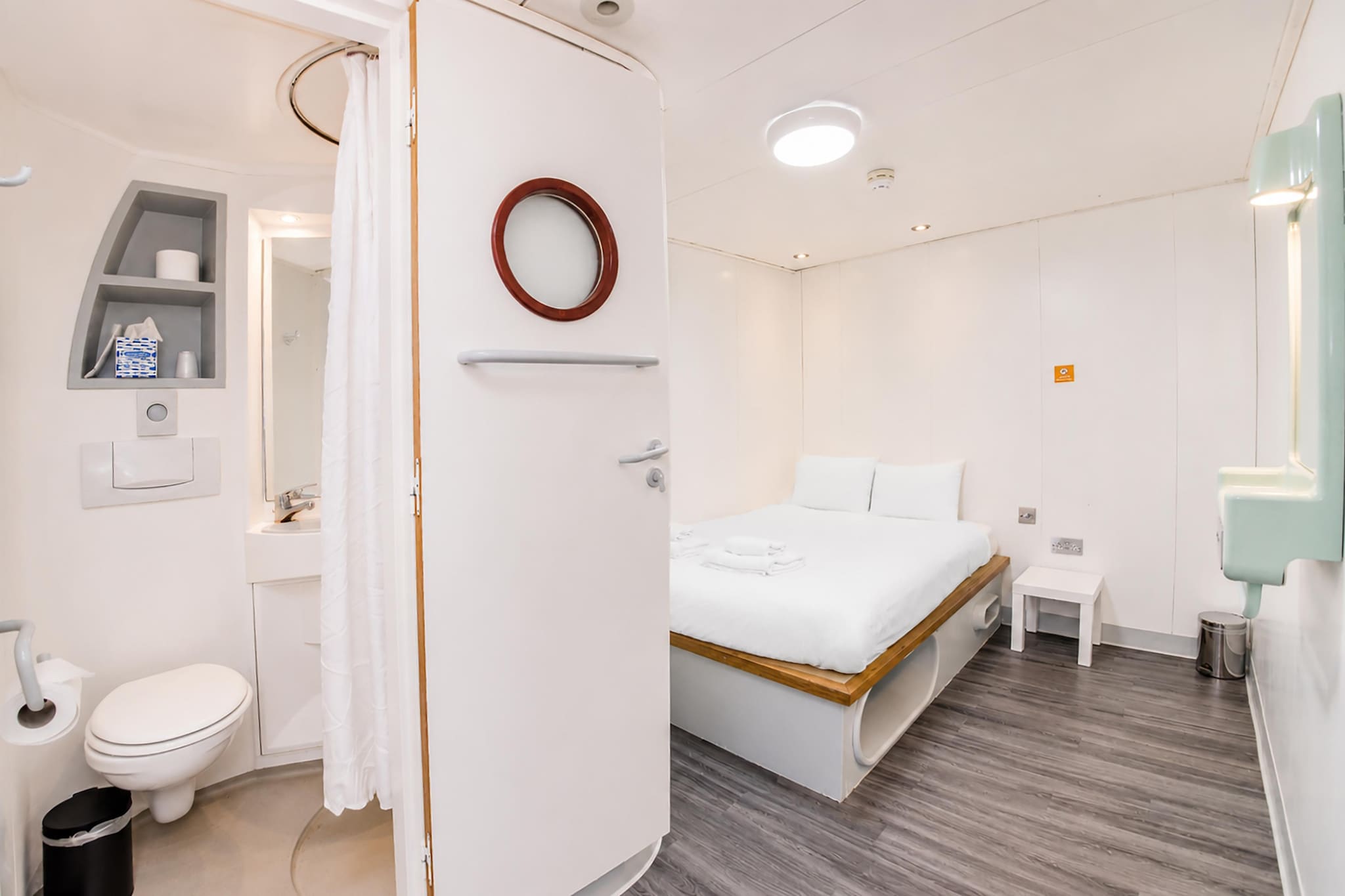 Standard Double Room - No Window - Slaapkamer