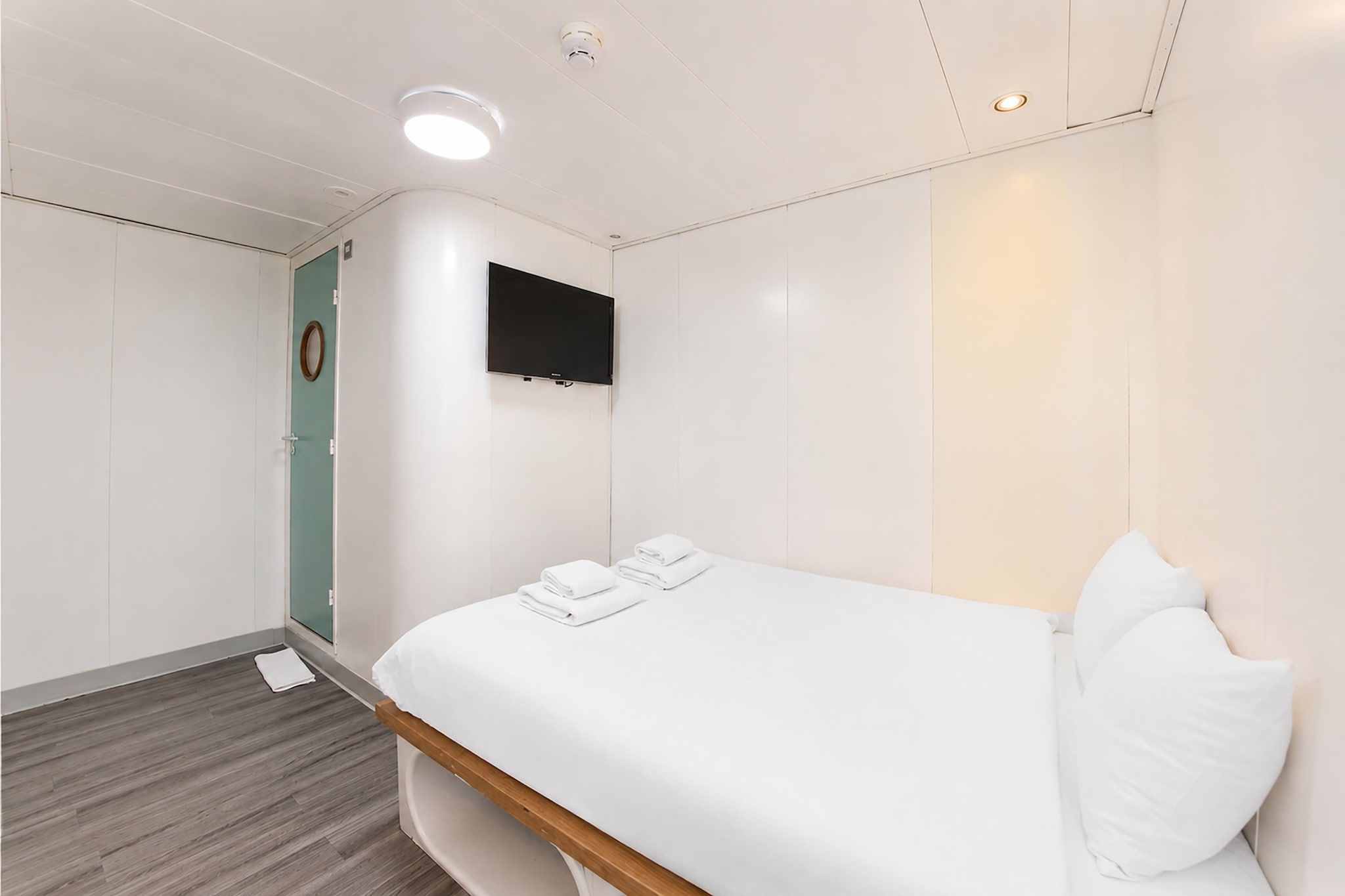 Standard Double Room - No Window - Slaapkamer