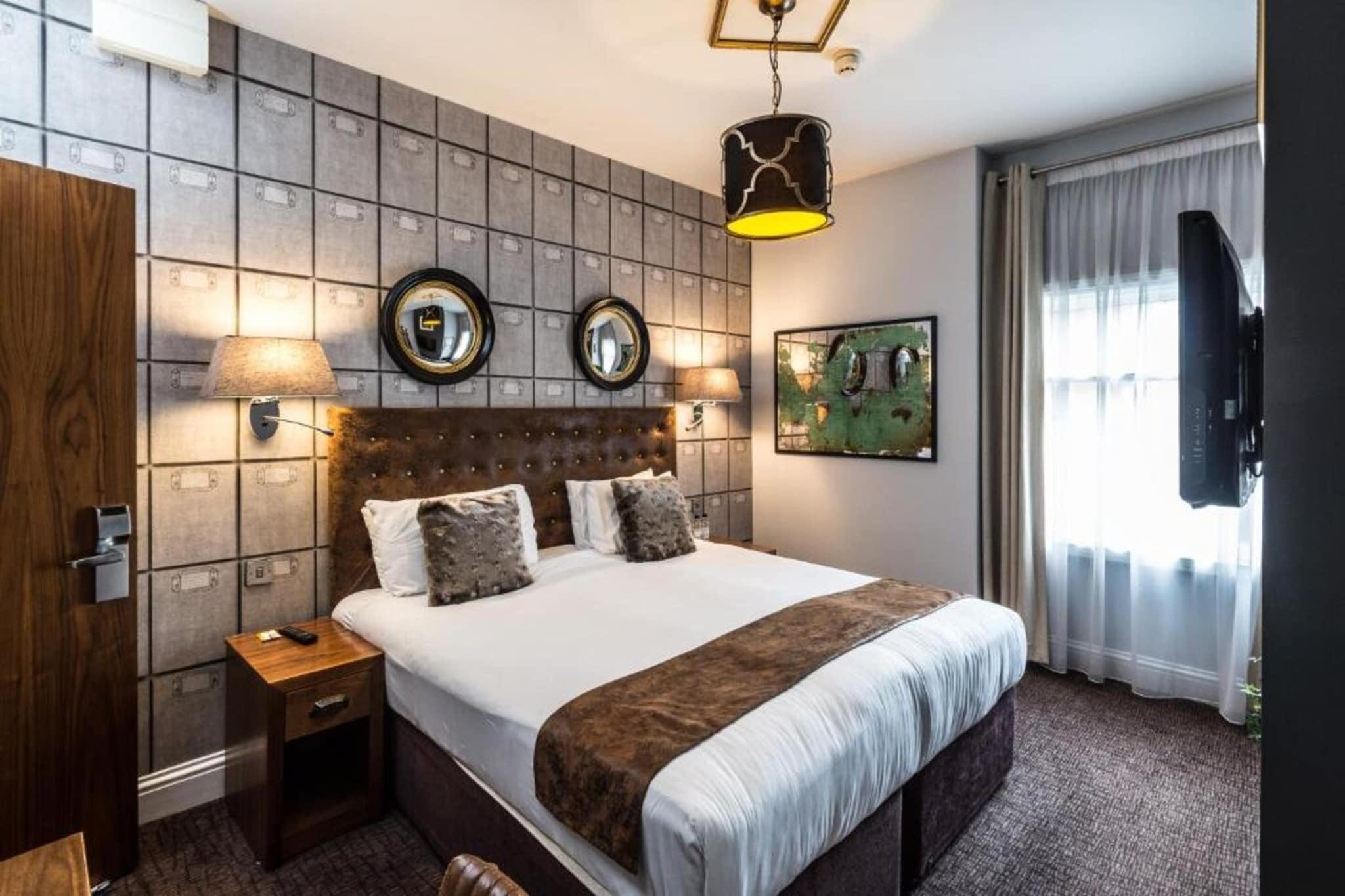 Standard Double Room - Schlafzimmer