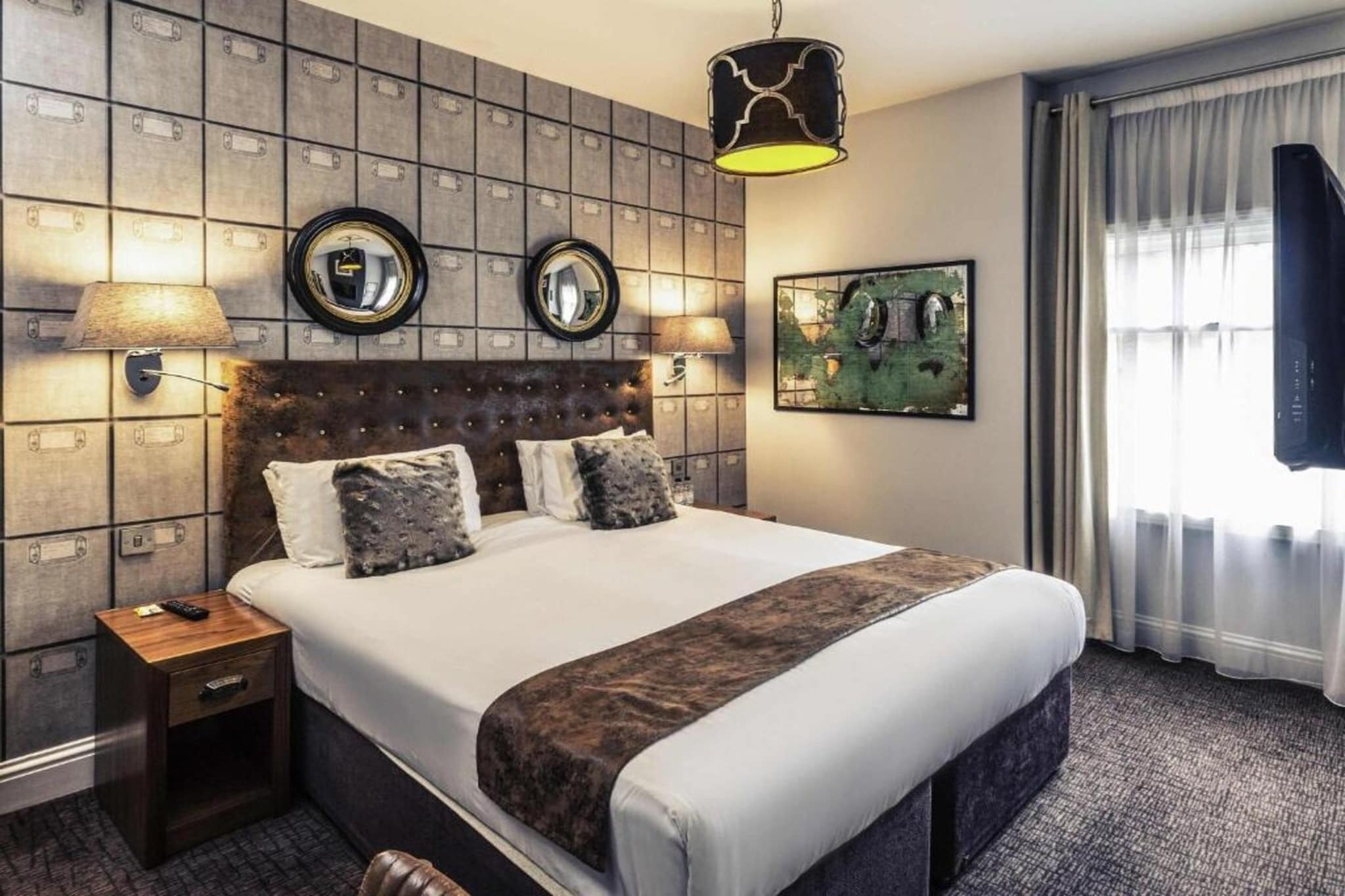 Standard Double Room - Schlafzimmer