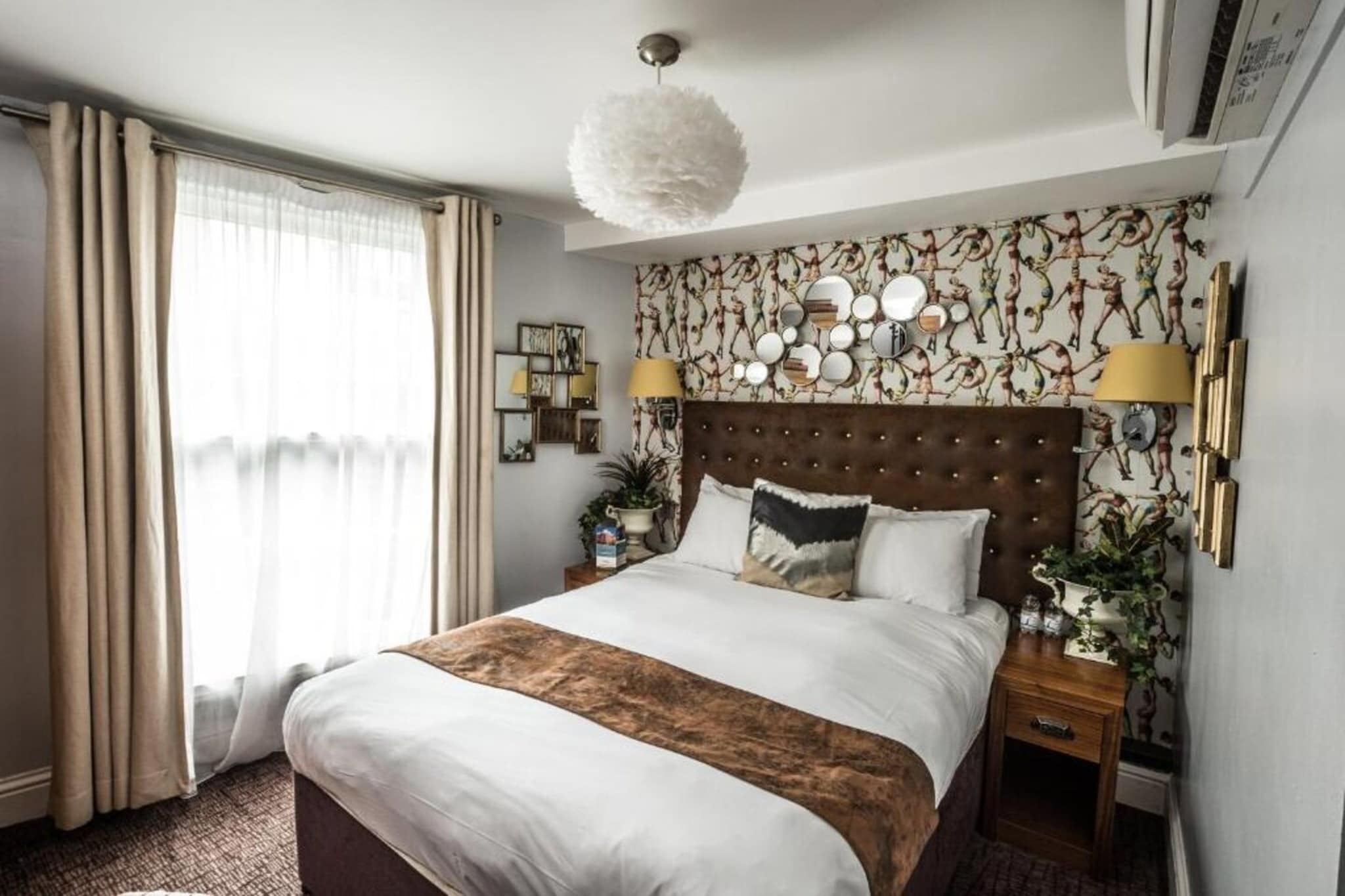 Standard Double Room - Schlafzimmer