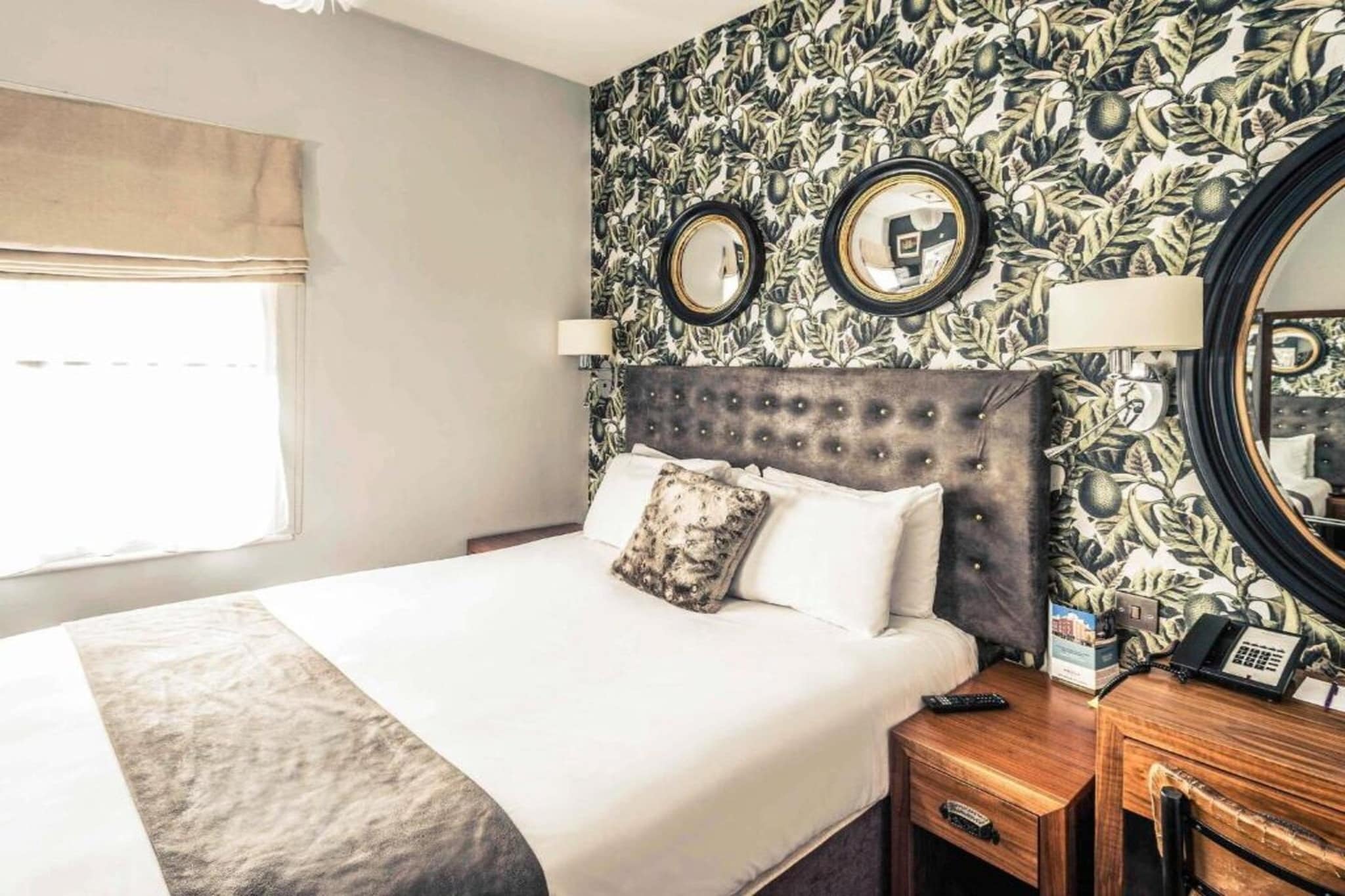 Standard Double Room - Schlafzimmer