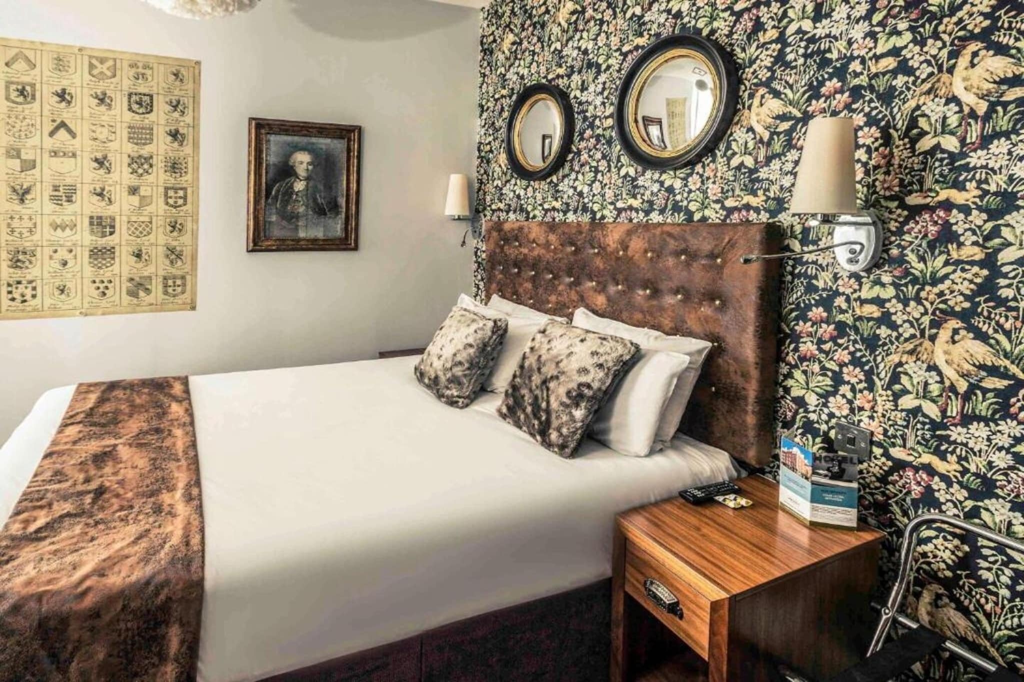 Compact Double Room - Schlafzimmer