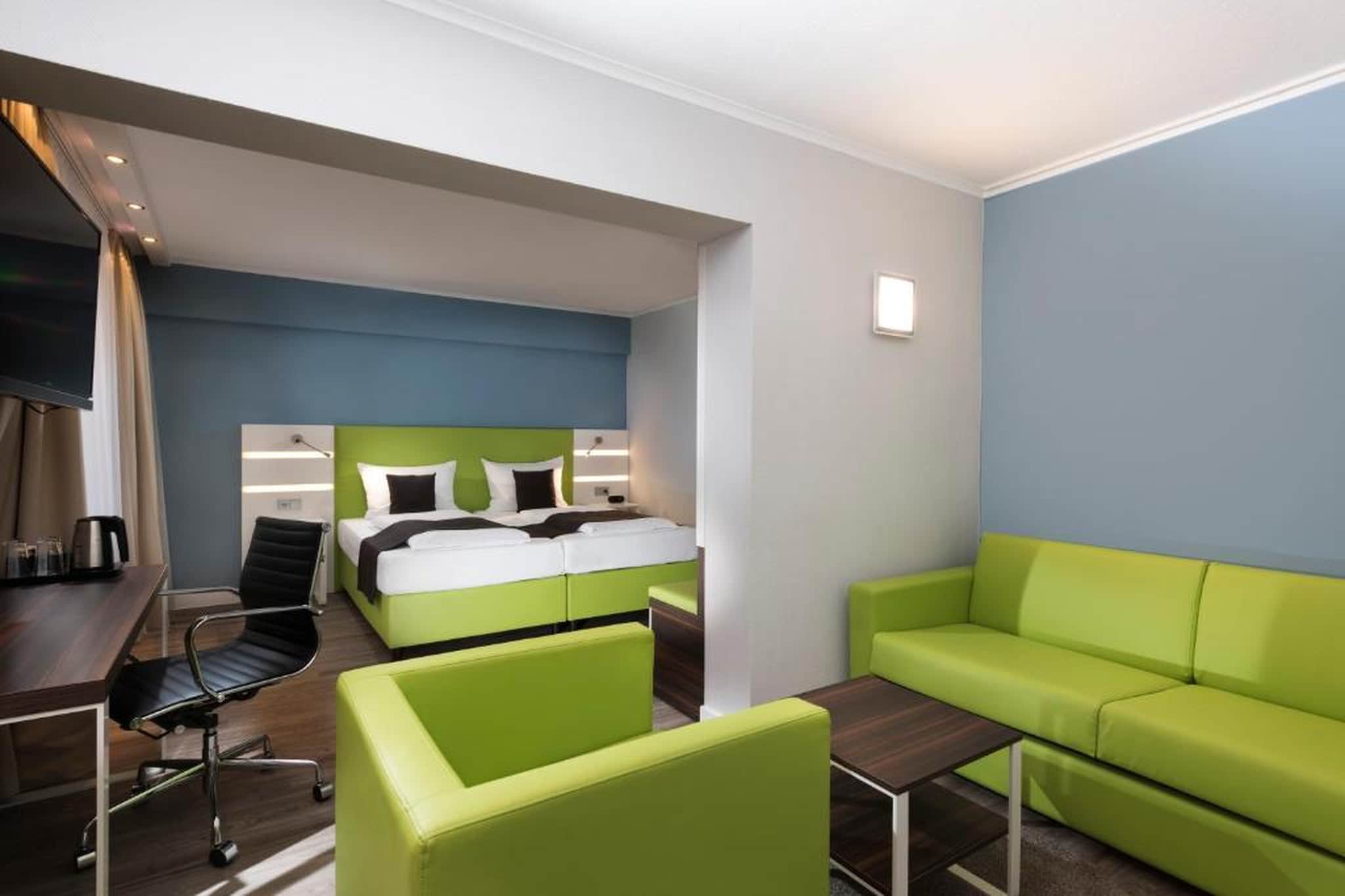 Ibis Styles Offenburg City - Superior double room - Wohnzimmer
