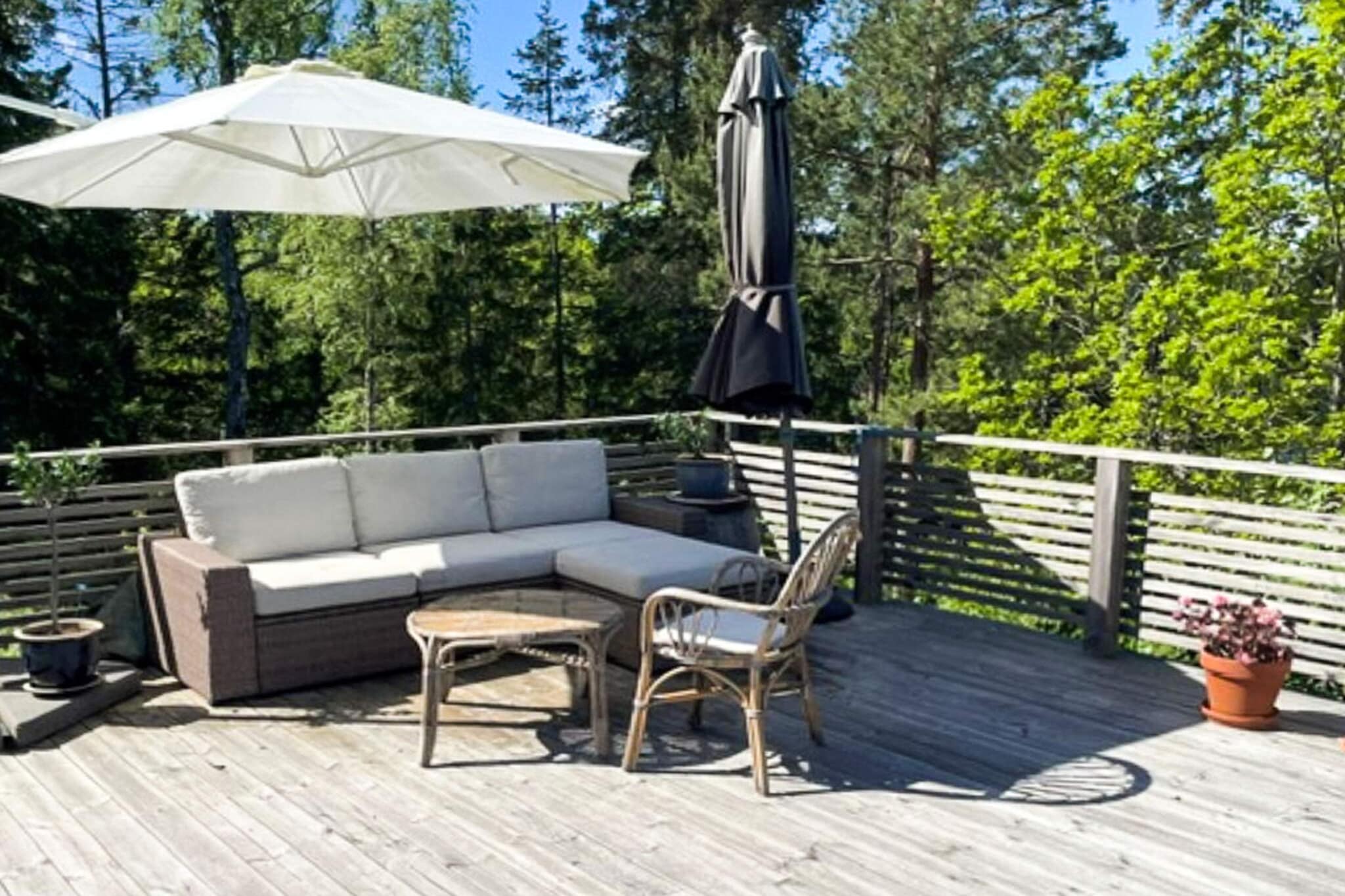 4 sterren vakantie huis in Djurhamn - Buitenlucht