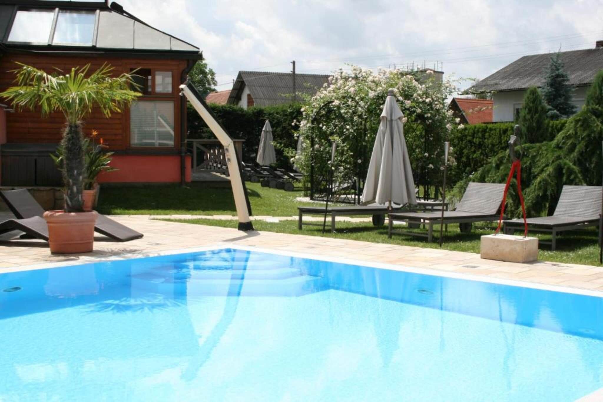 Hotel Landliebe - Triple room with Balcony - Image-tags.hotelswimmingpool