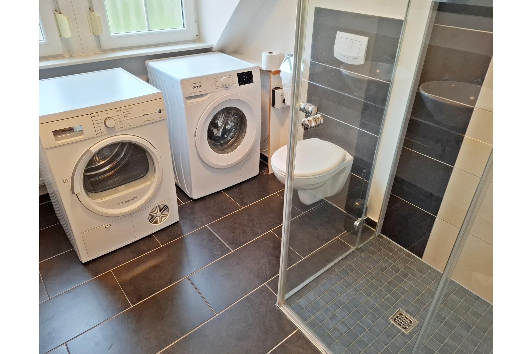 Deichhuus Een 37 - Badkamer