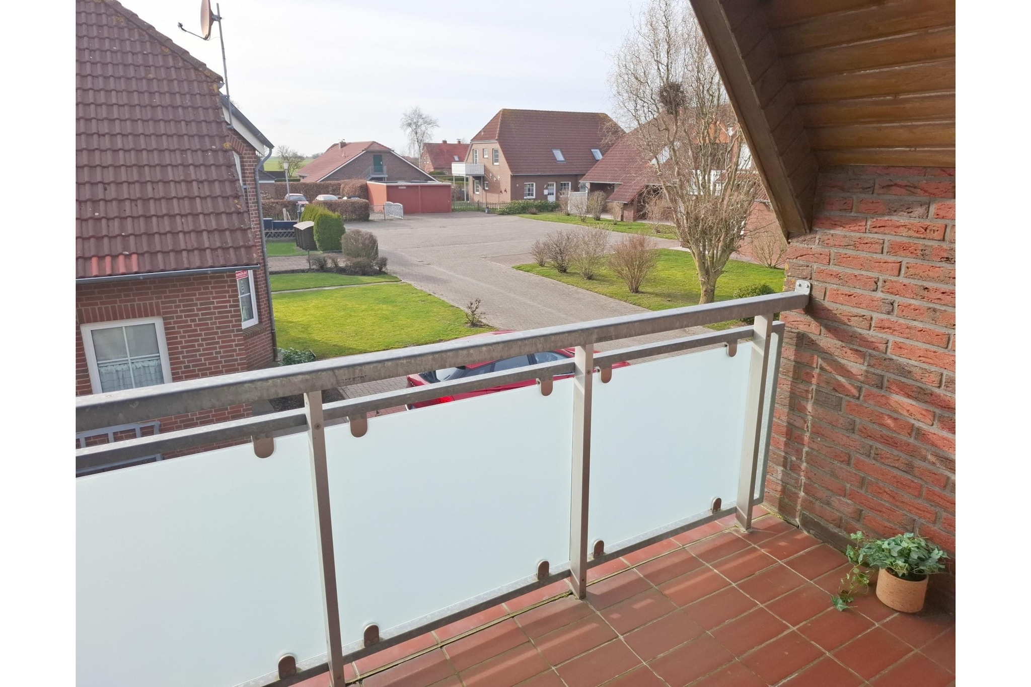 Ferienwohnung im Obergeschoss 18 - Terrasbalkon
