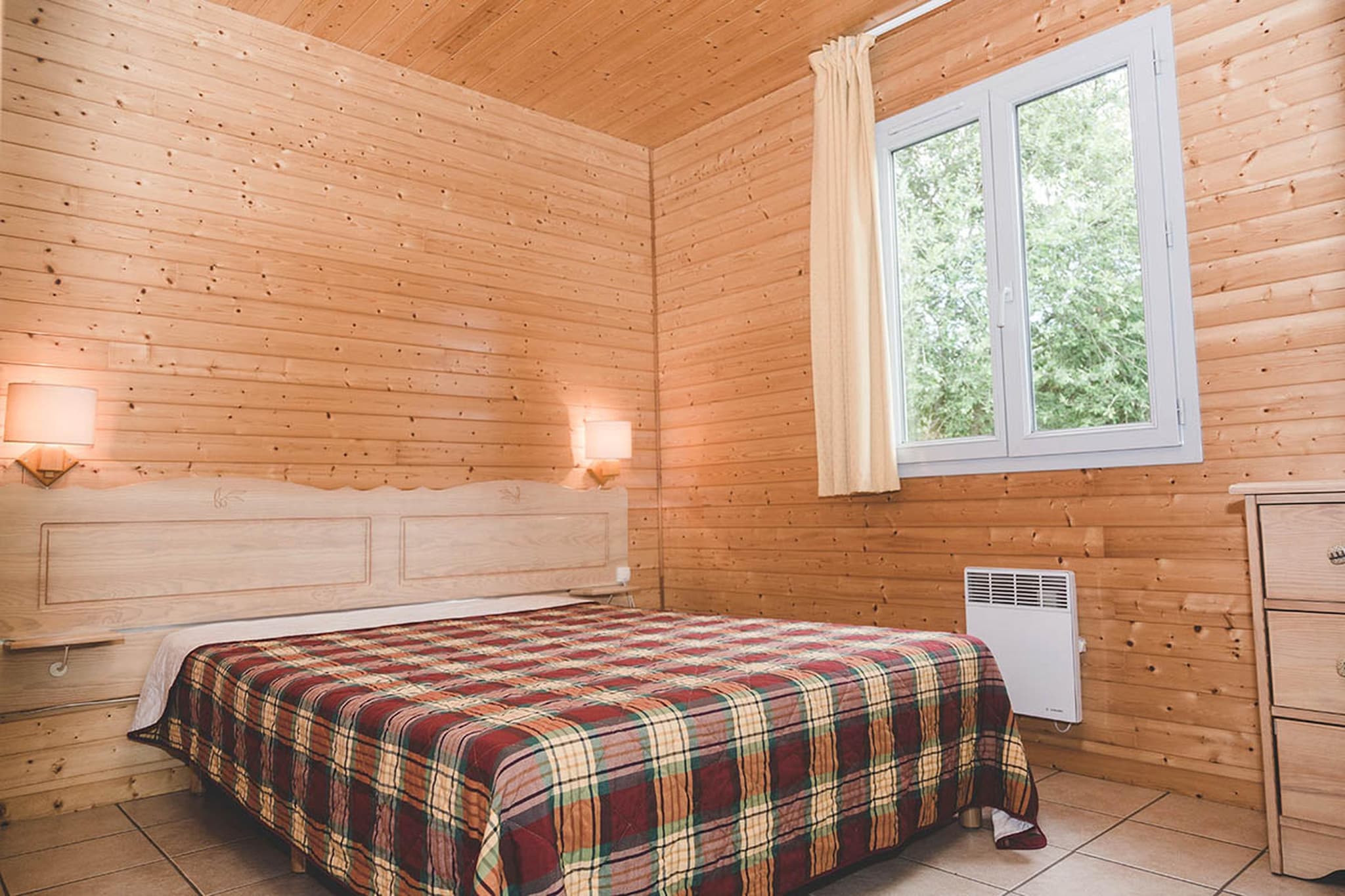 Natura Resort Pescalis Accessible 2-Bedroom Cottage - 6 people - Slaapkamer
