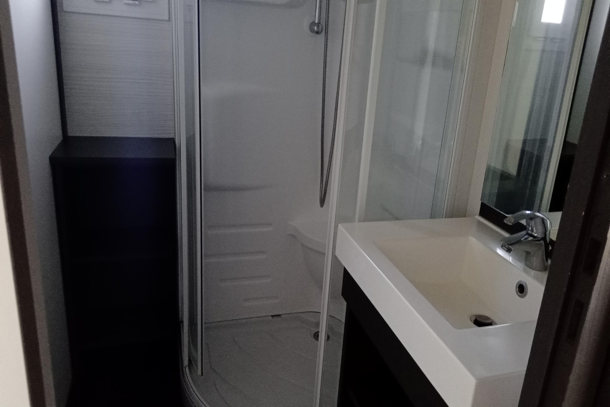 Hameaux de Pomette - 2 room cottage - 4 person - Badkamer