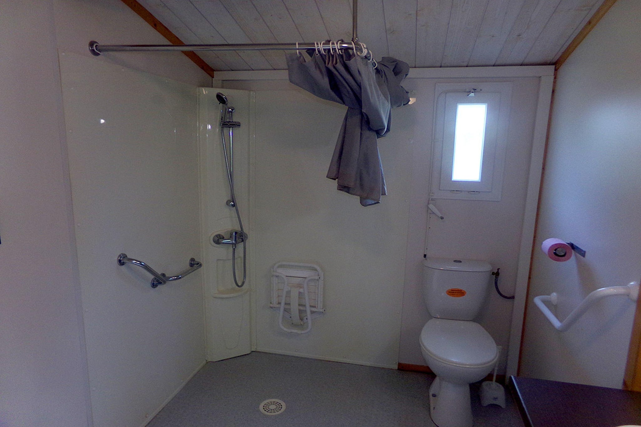 Hameaux de Miel 2-Bedroom Cottage - 4 people - Badkamer