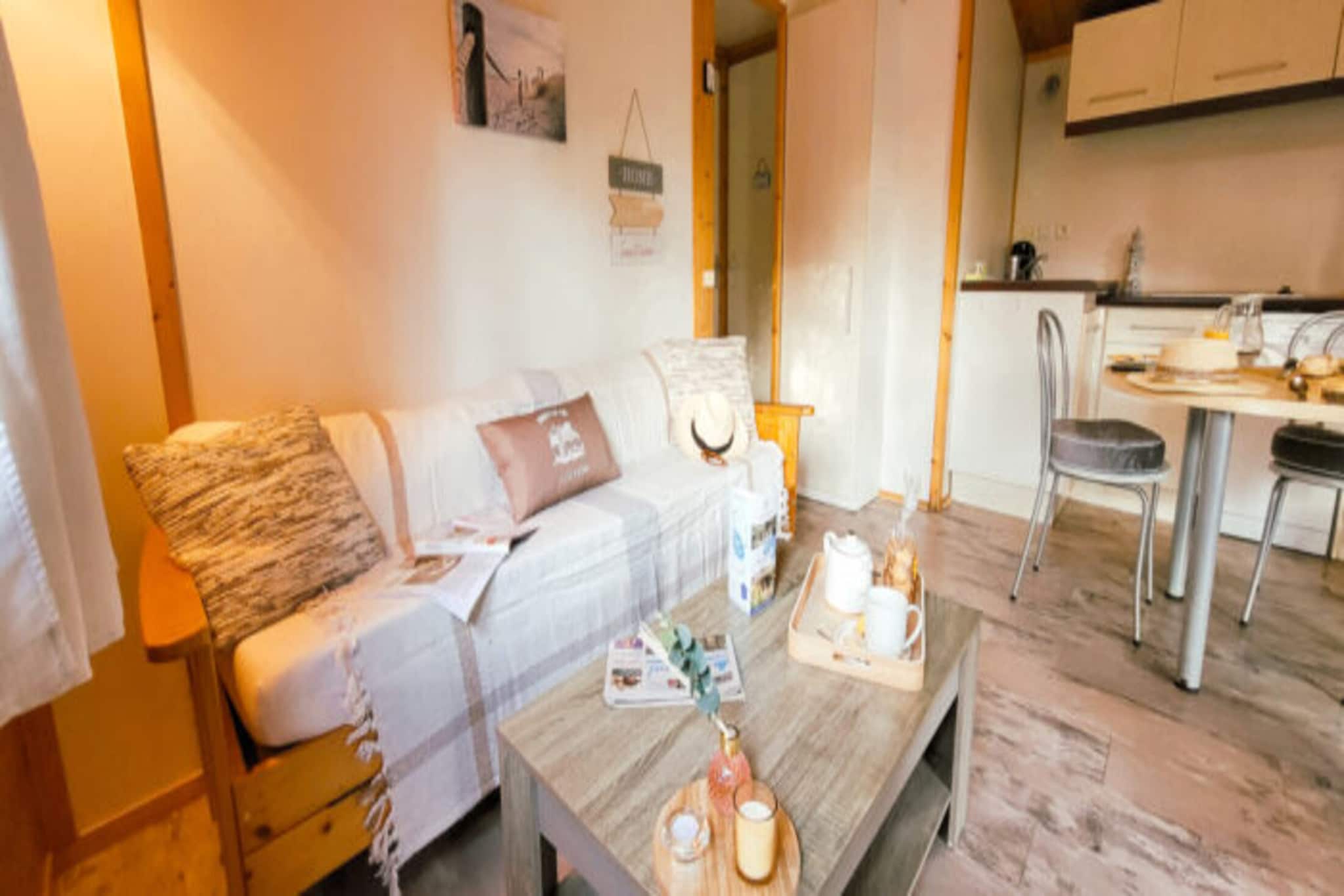Hameaux des Marines 2-Bedroom Cottage - 6 people - Woonkamer