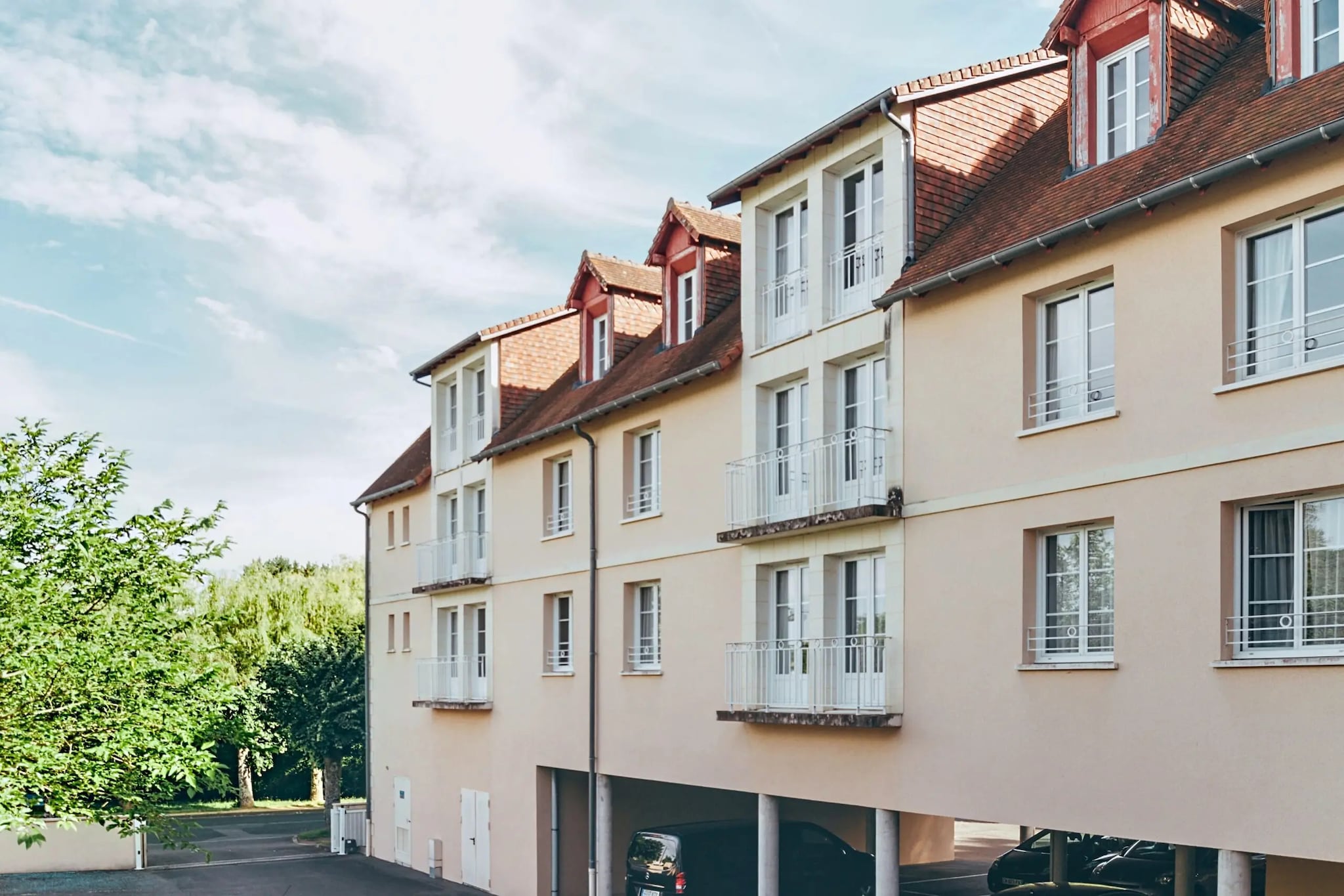 Exterior Summer