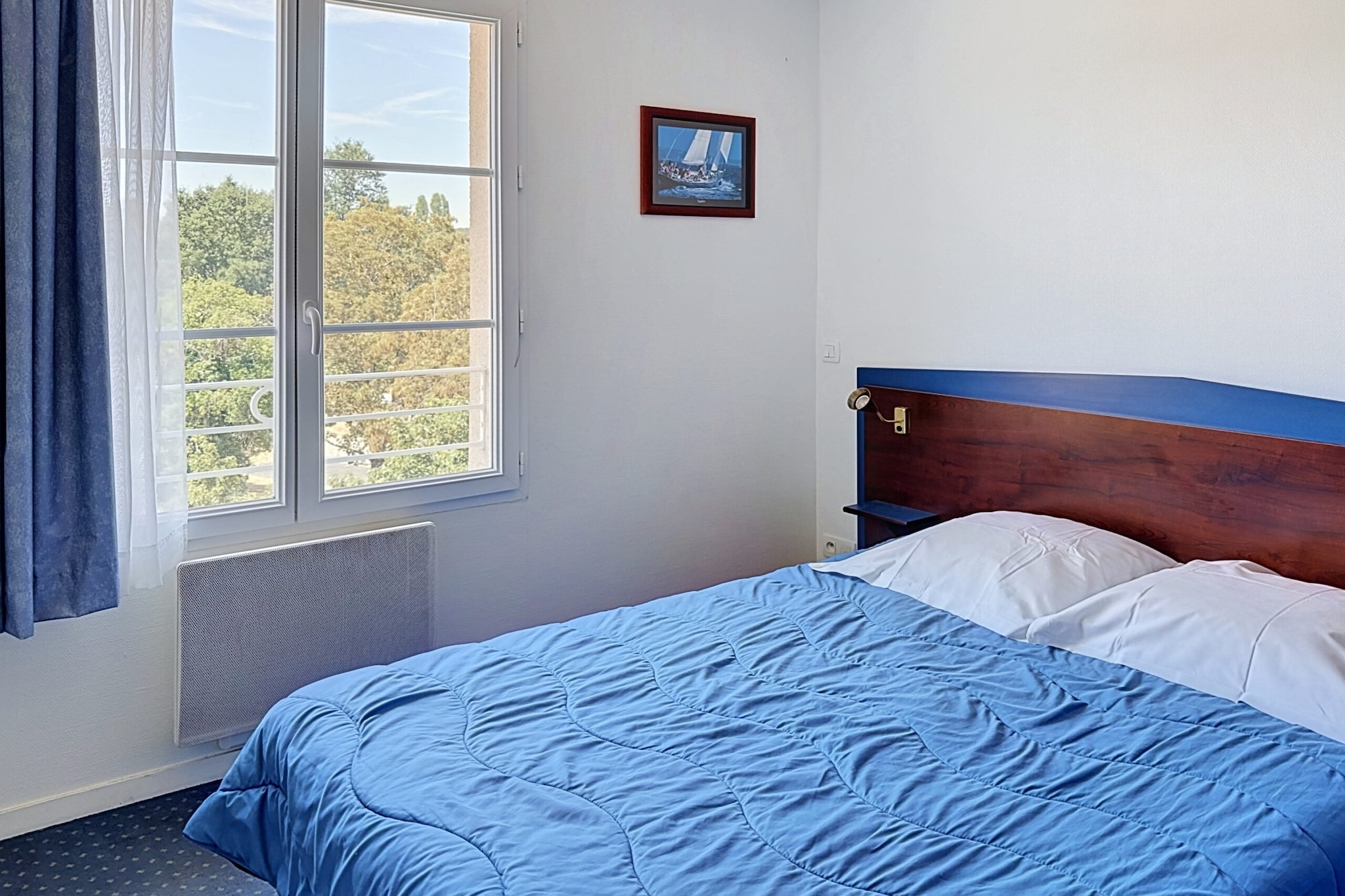 Bed Room