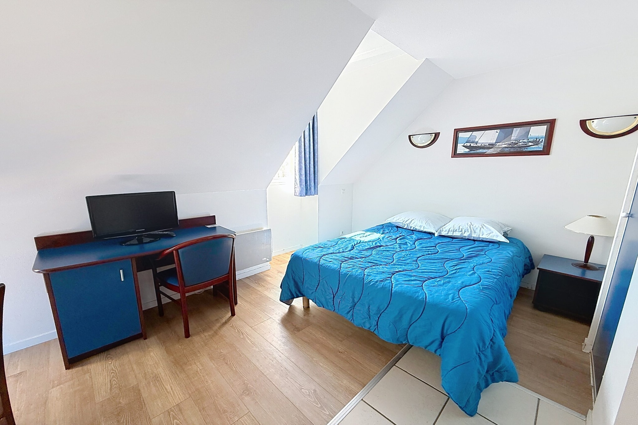 Bed Room