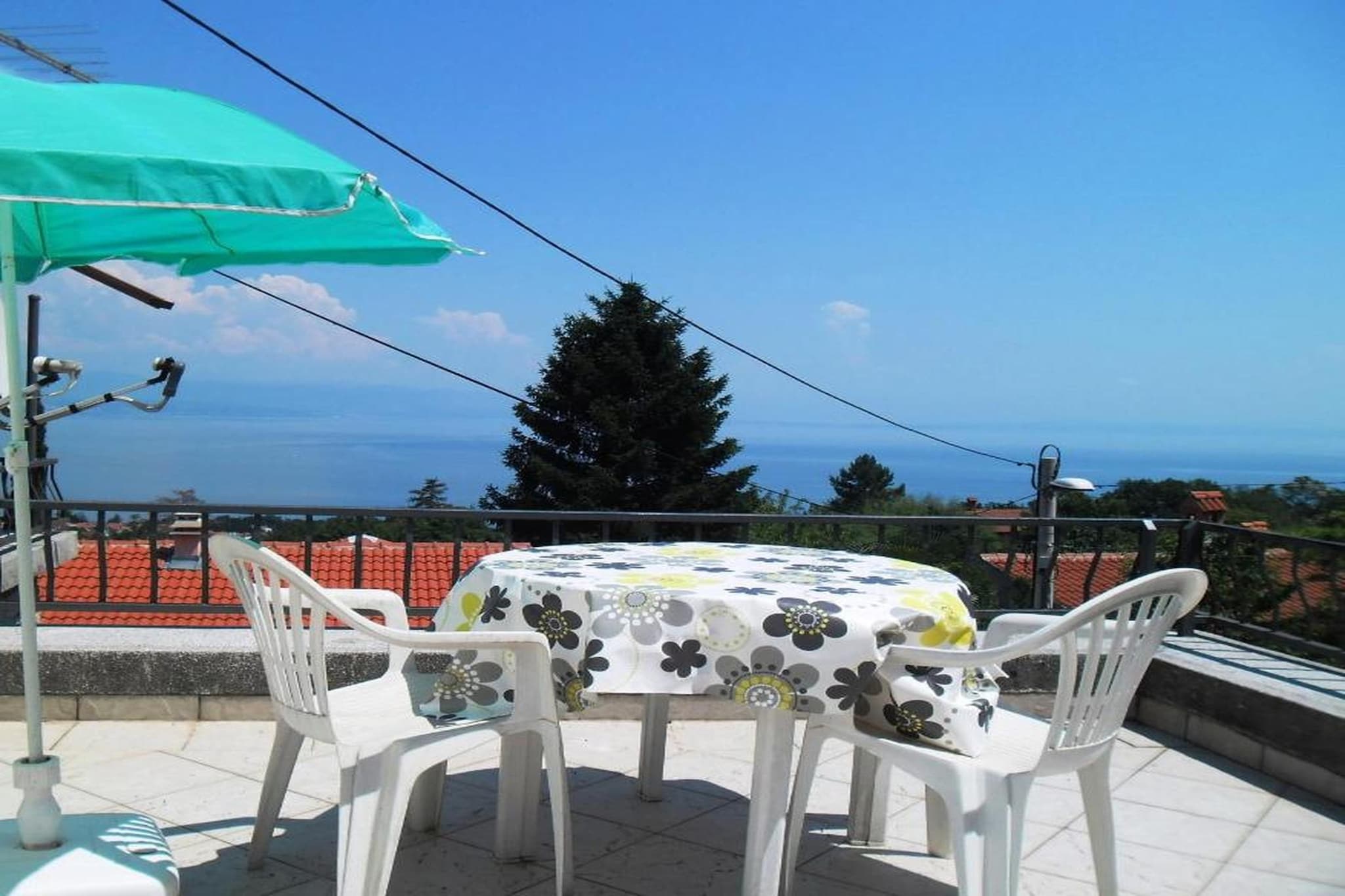 Kestenovi Dvori A3 - Terrasse / balcon