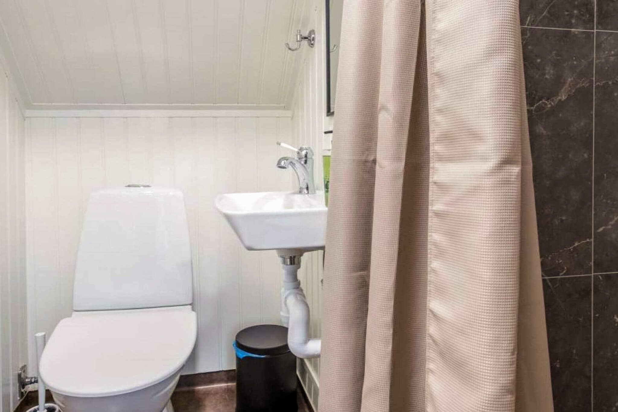5 Sterne Ferienhaus in SKATTUNGBYN ORSA - Innenbereich
