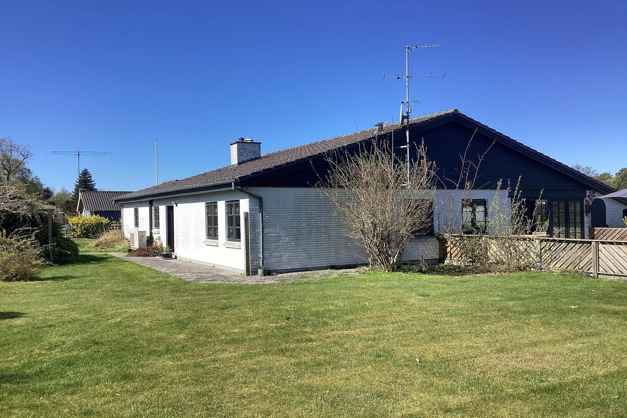 4 sterren vakantie huis in Væggerløse - Buitenlucht