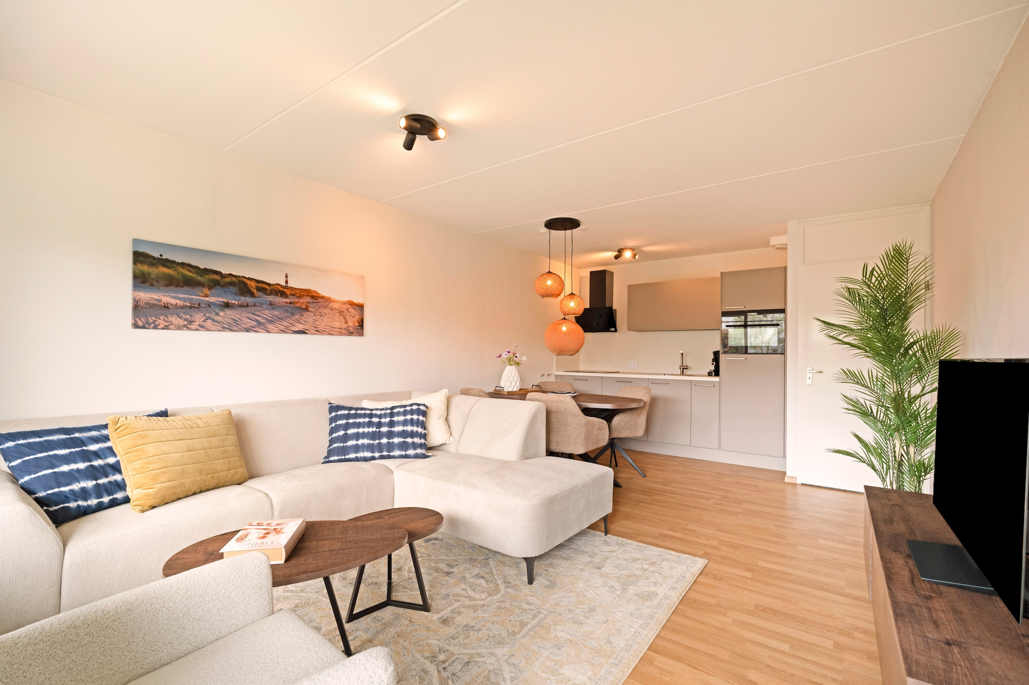 Beach Appartement 13 - Woonkamer