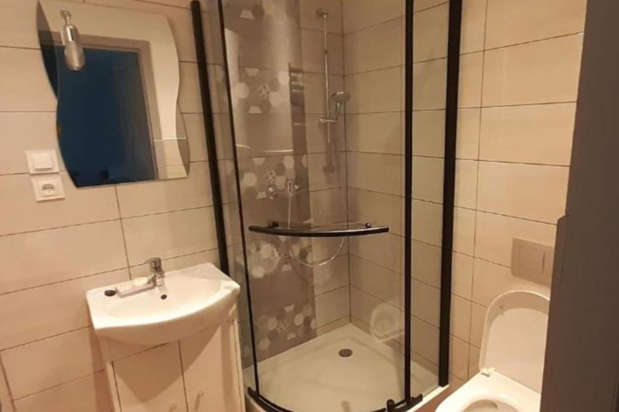Dom wakacyjny w Sowieńskim Młynie dla max 10 osób - Badkamer