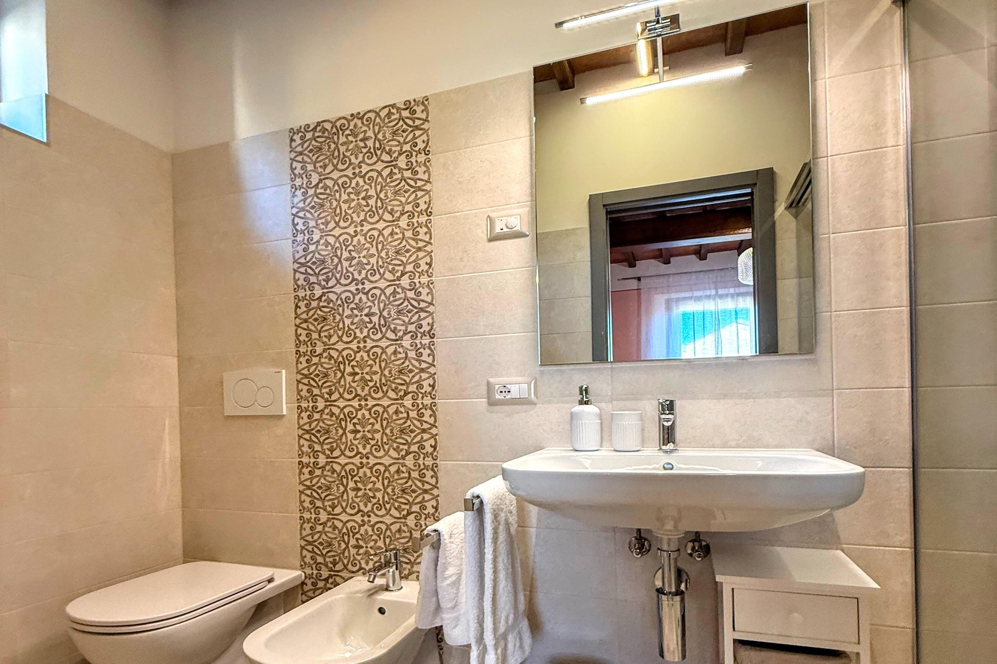 Vecchio Olmo - Bathroom