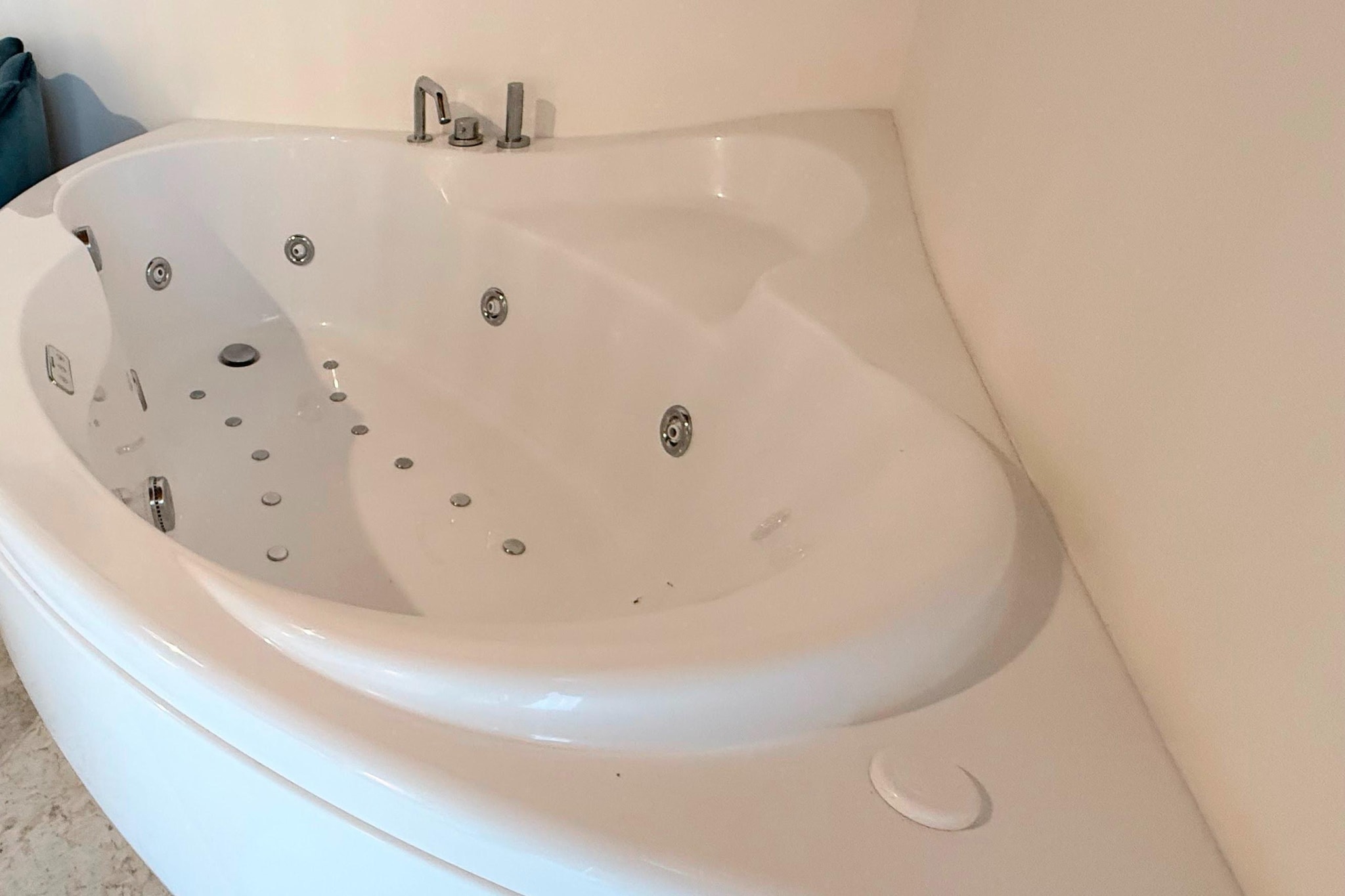 Vecchio Olmo - Bathroom