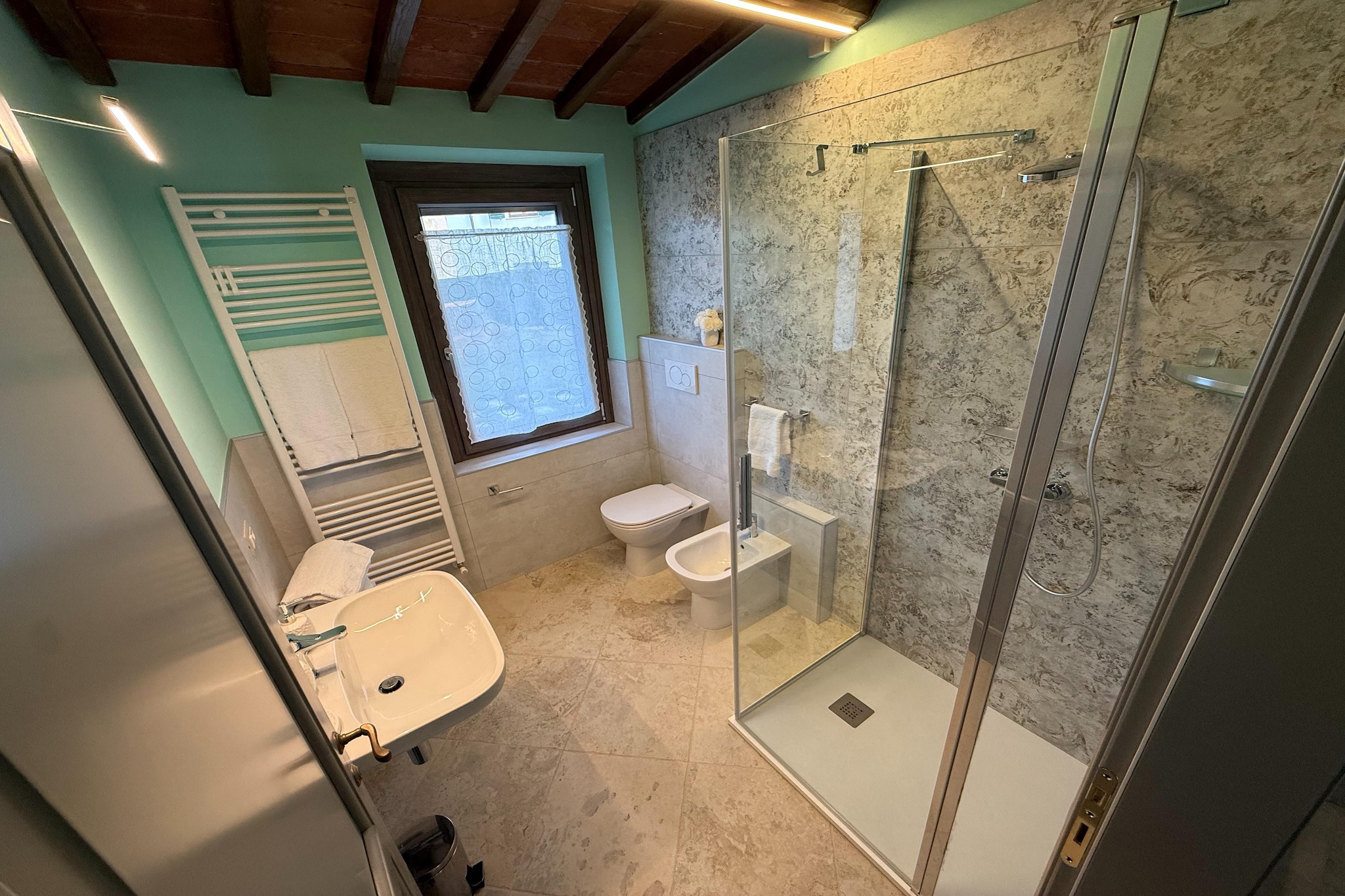 Vecchio Olmo - Bathroom