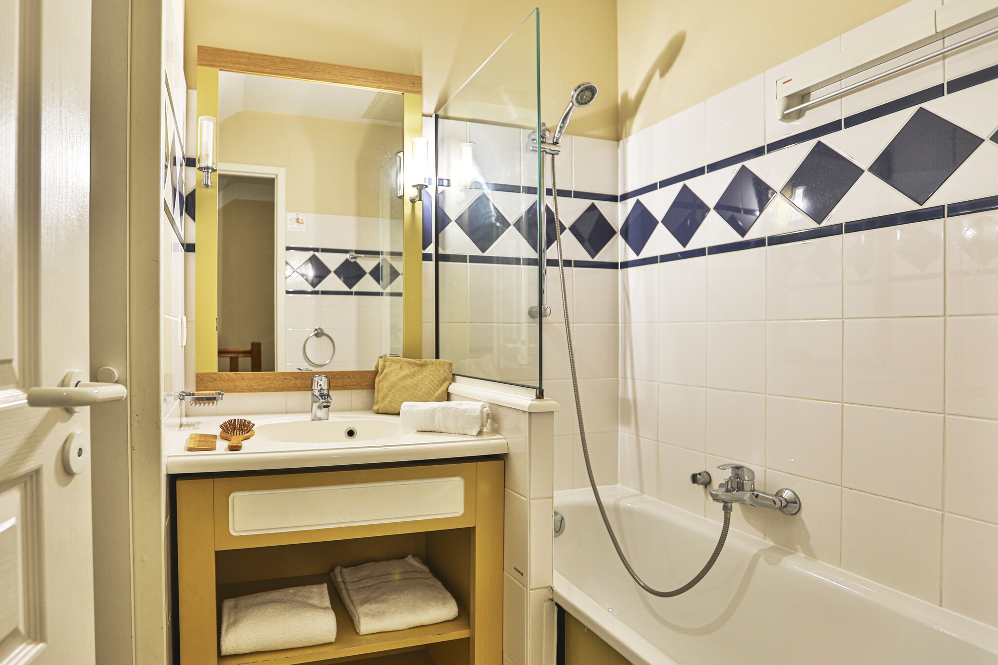 Pierre & Vacances Le Domaine de Bourgenay House 4 people - 1 bedroom -Terrace - Duplex - Domaine du Moulin district - Good deal - Salle de bain