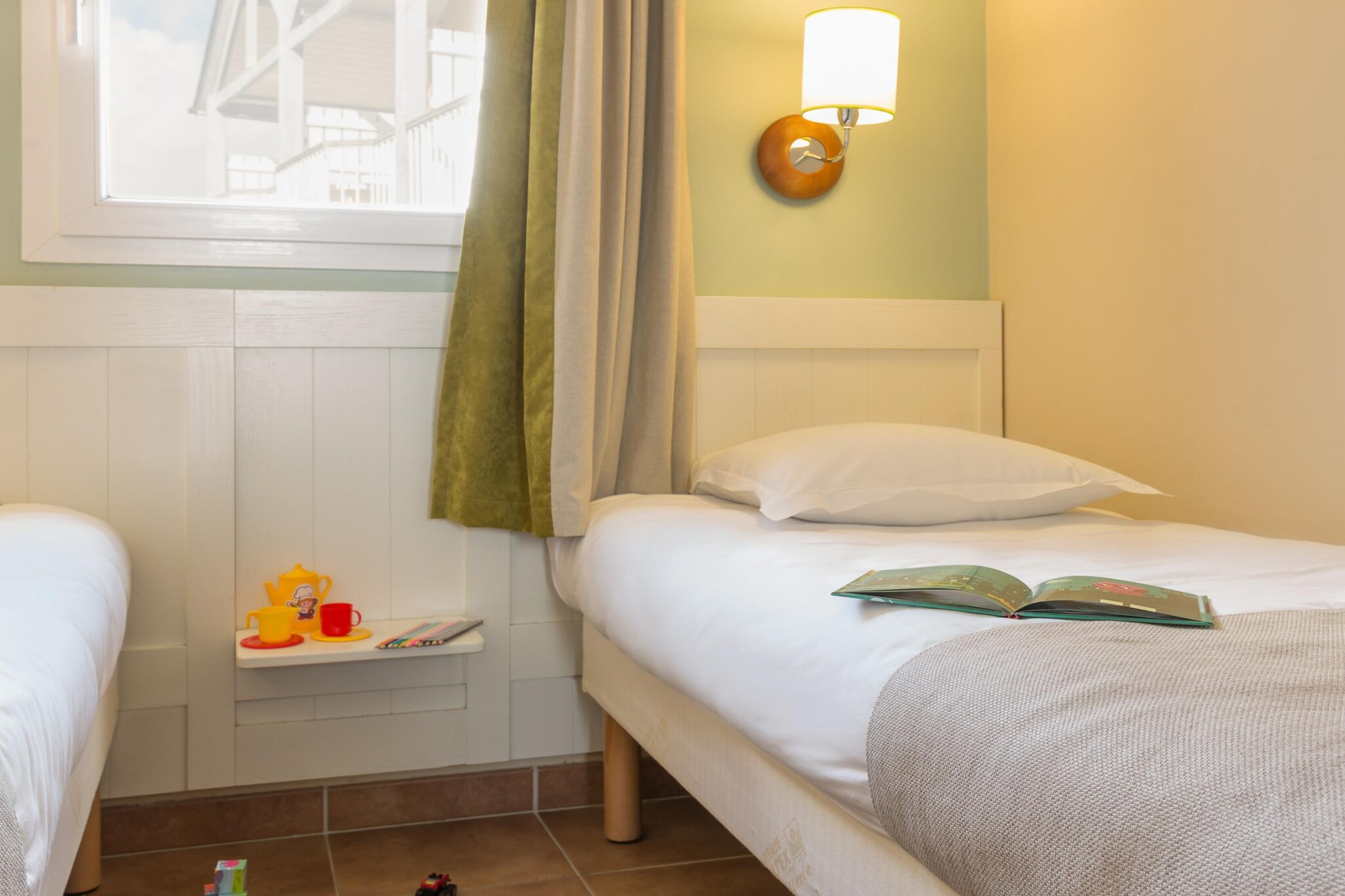 Pierre & Vacances Village Normandy Garden Apartment 4 people - 1 bedroom - Terrace or balcony - Quartier du Hameau district - Slaapkamer
