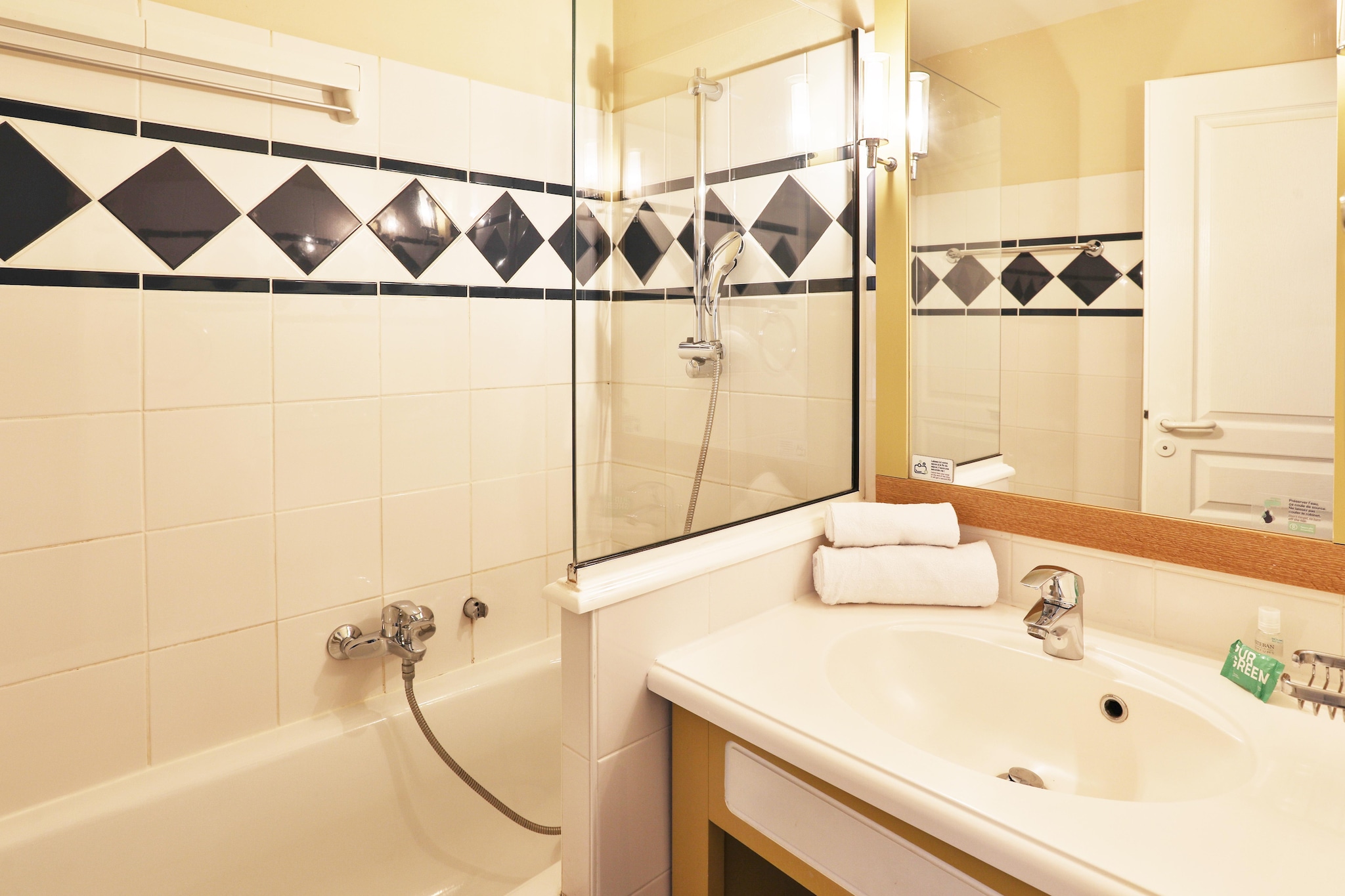 Pierre & Vacances Le Domaine de Bourgenay House 4 people - 1 bedroom -Terrace - Duplex - Domaine du Moulin district - Salle de bain