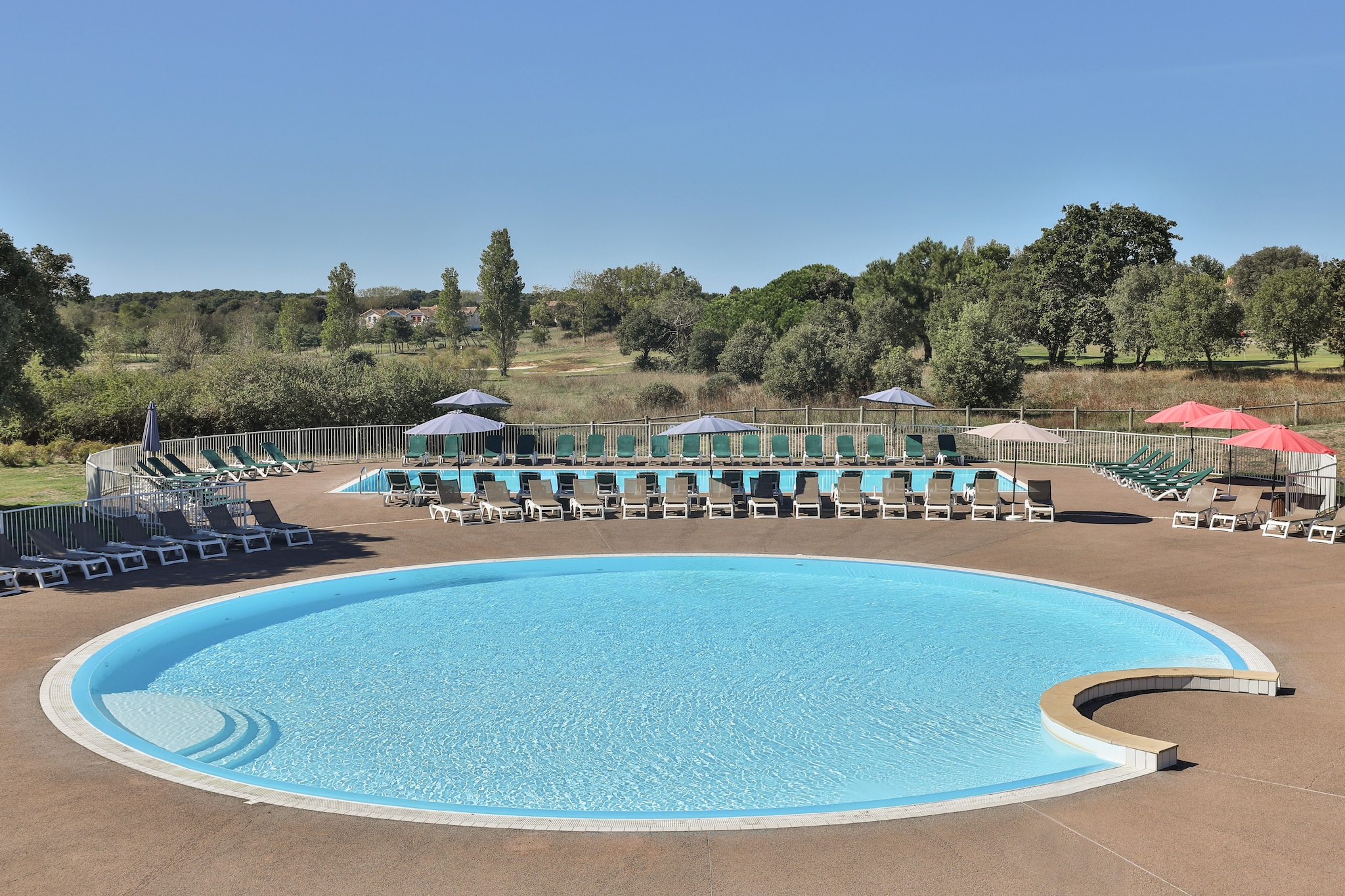 Pierre & Vacances Le Domaine de Bourgenay House 6 people - 2 bedrooms - Terrace - Duplex - Domaine du Moulin district - Piscine
