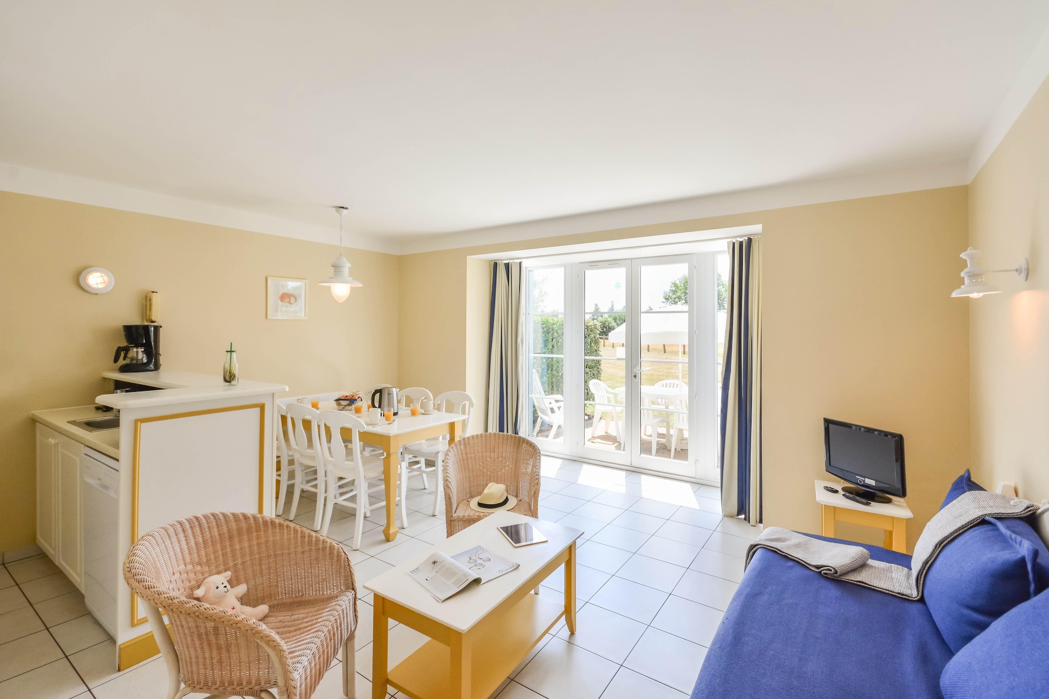Pierre & Vacances Le Domaine de Bourgenay House 8 people - 2 bedrooms + 1 sleeping alcove - Terrace - Duplex - Domaine du Moulin district - Salon