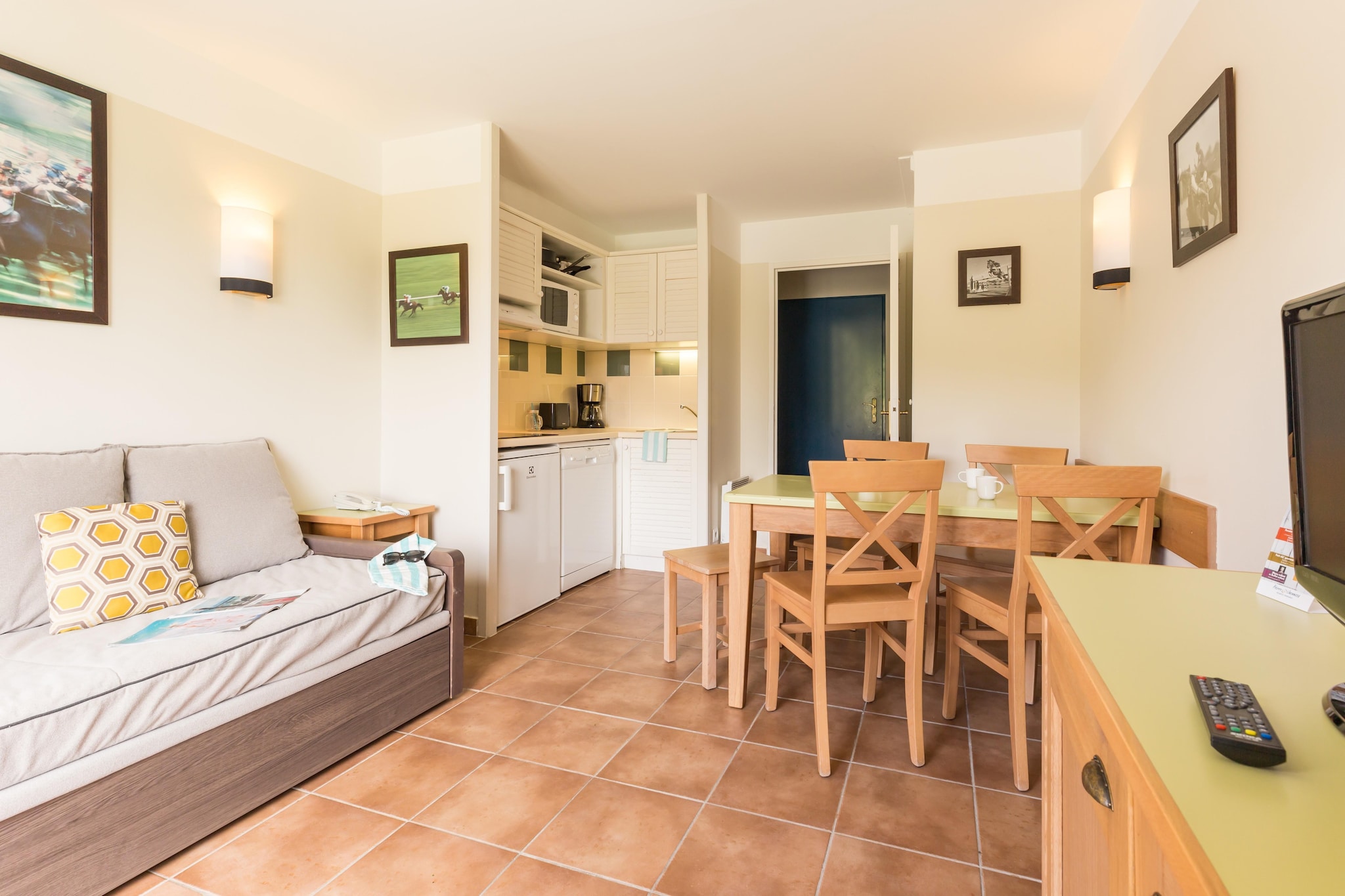 Pierre & Vacances Village Normandy Garden House 4 people - 1 bedroom - Duplex - Terrace or balcony - Woonkamer