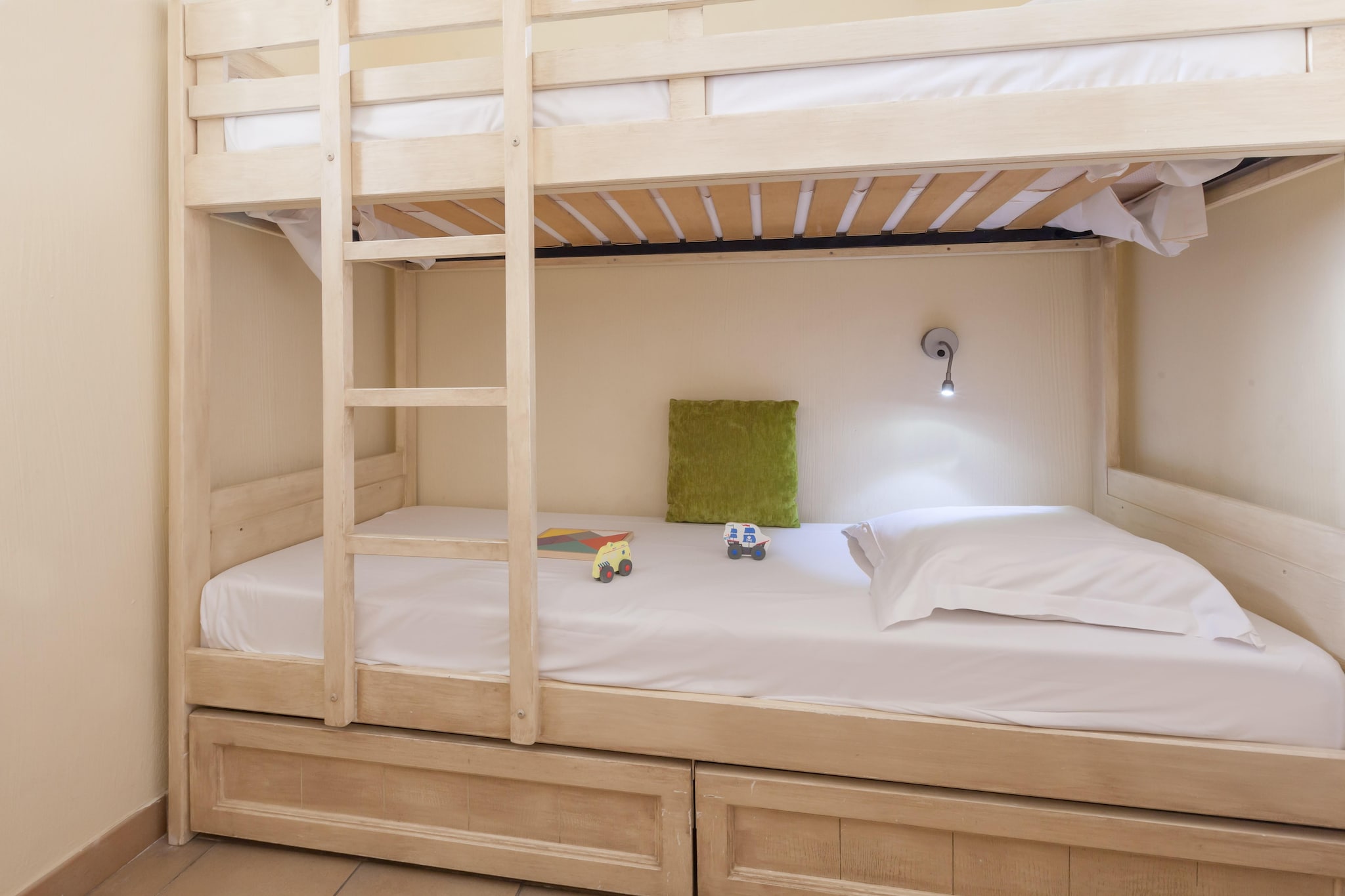 Pierre&Vacances Village Restanques Golfe St Tropez Apartment 6 people - 1 bedroom + 1 sleeping alcove - Terrace or balcony - Sea view