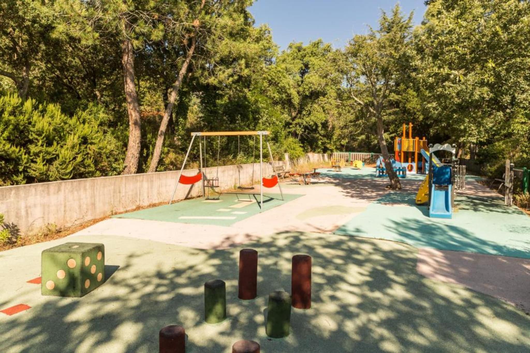 Pierre&Vacances Village Restanques Golfe St Tropez Apartment 6 people - 1 bedroom + 1 sleeping alcove - Terrace or balcony - Air-conditionned - Ausstattung