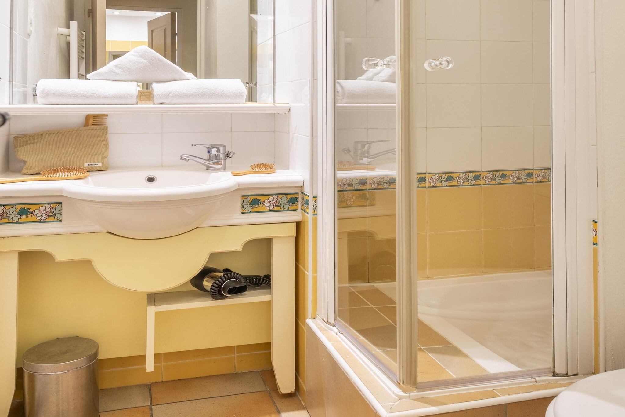 Pierre&Vacances Village Restanques Golfe St Tropez Apartment 6 people - 1 bedroom + 1 sleeping alcove - Terrace or balcony - Air-conditionned - Badezimmer