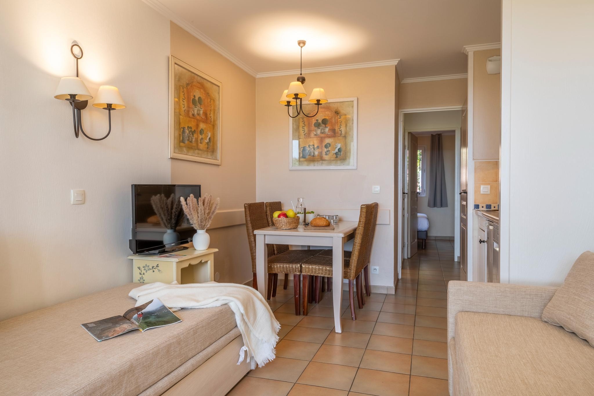 Pierre&Vacances Village Restanques Golfe St Tropez Apartment 4 people - 1 bedroom - Terrace or balcony - Air-conditioned - Esszimmer