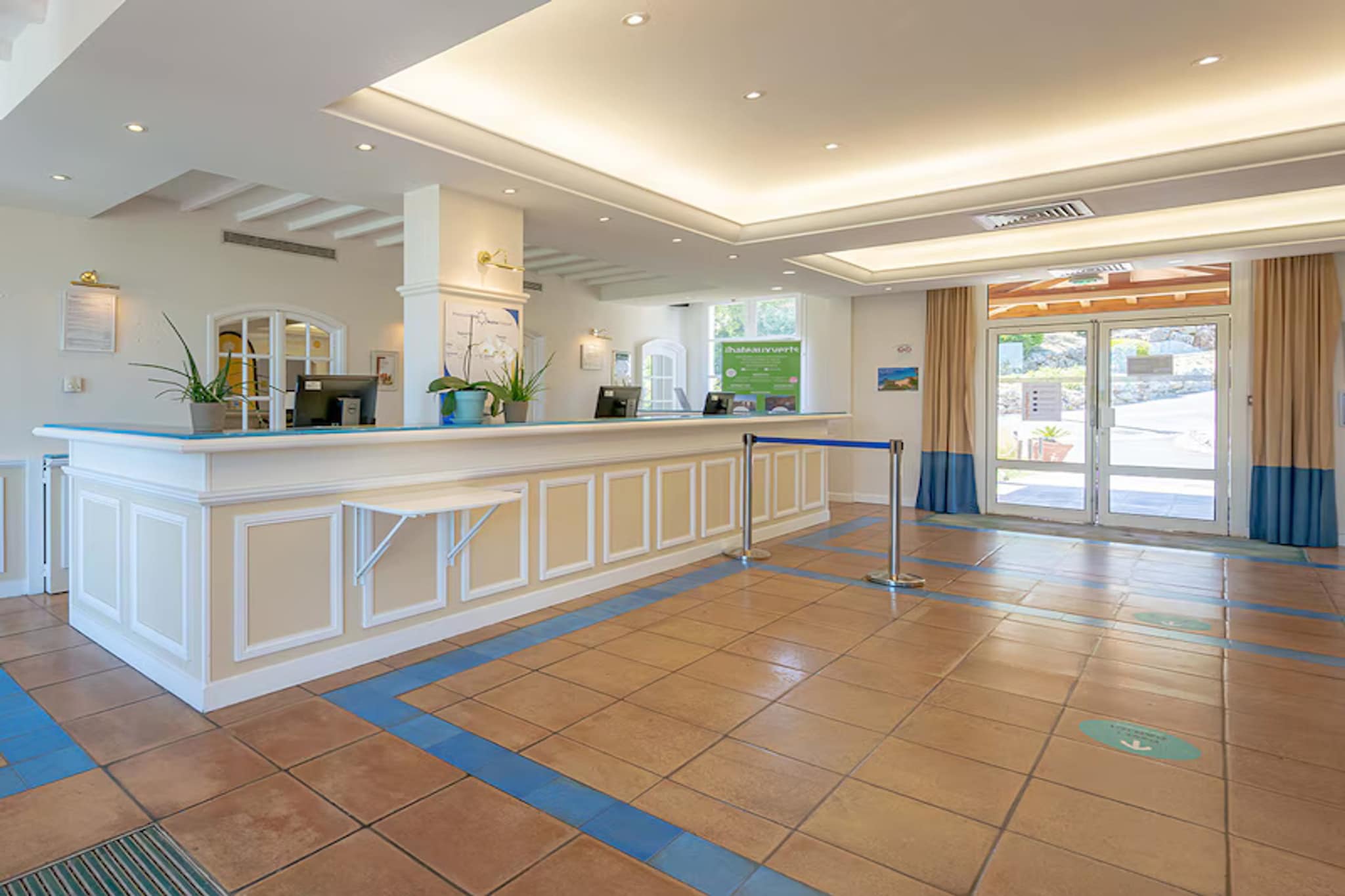 Pierre&Vacances Village Restanques Golfe St Tropez Apartment 6 people - 1 bedroom + 1 sleeping alcove - Terrace or balcony - Sea view - Air-conditioned - Empfangshalle