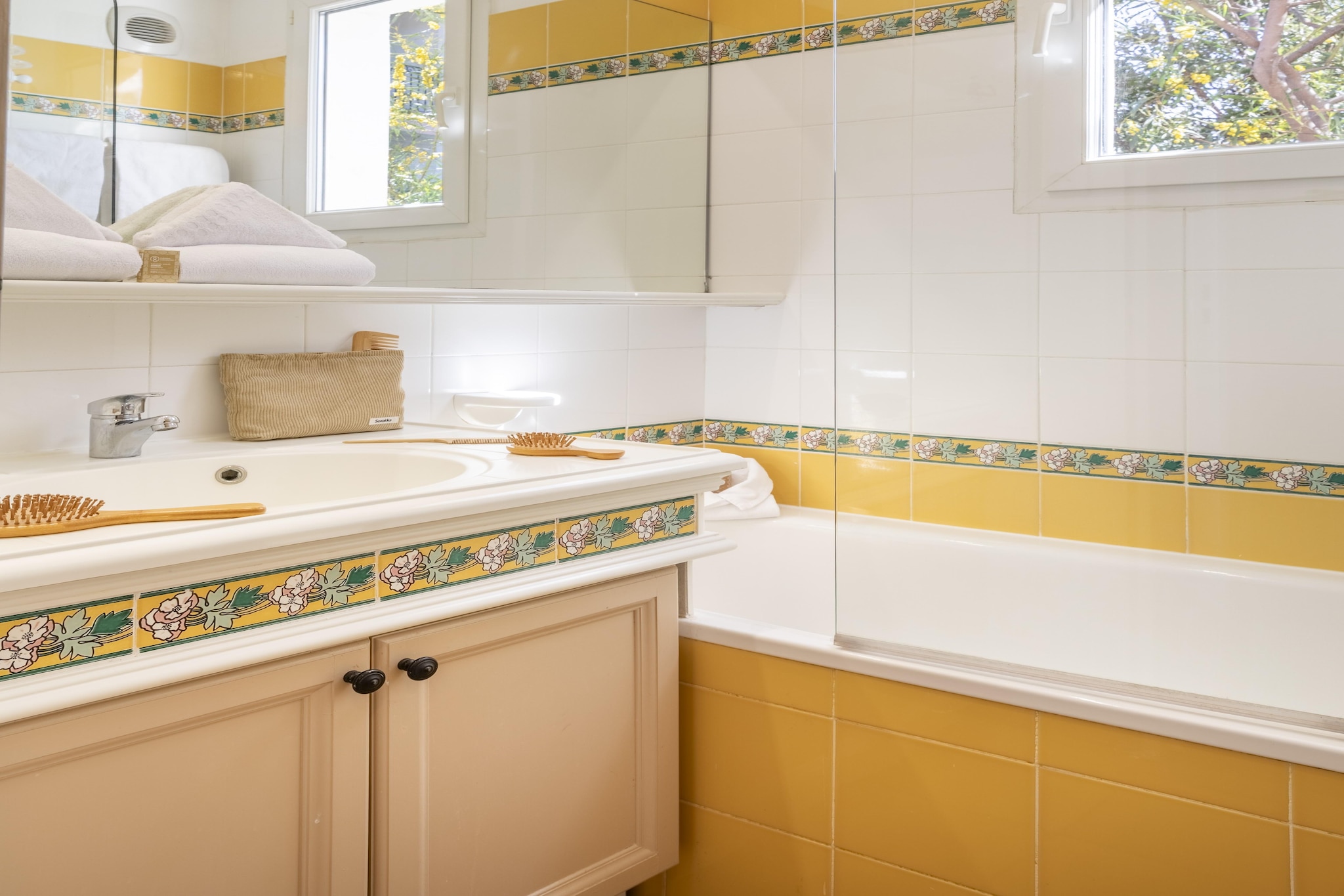 Pierre&Vacances Village Restanques Golfe St Tropez Apartment 6 people - 1 bedroom + 1 sleeping alcove - Terrace or balcony - Sea view - Air-conditioned - Badezimmer