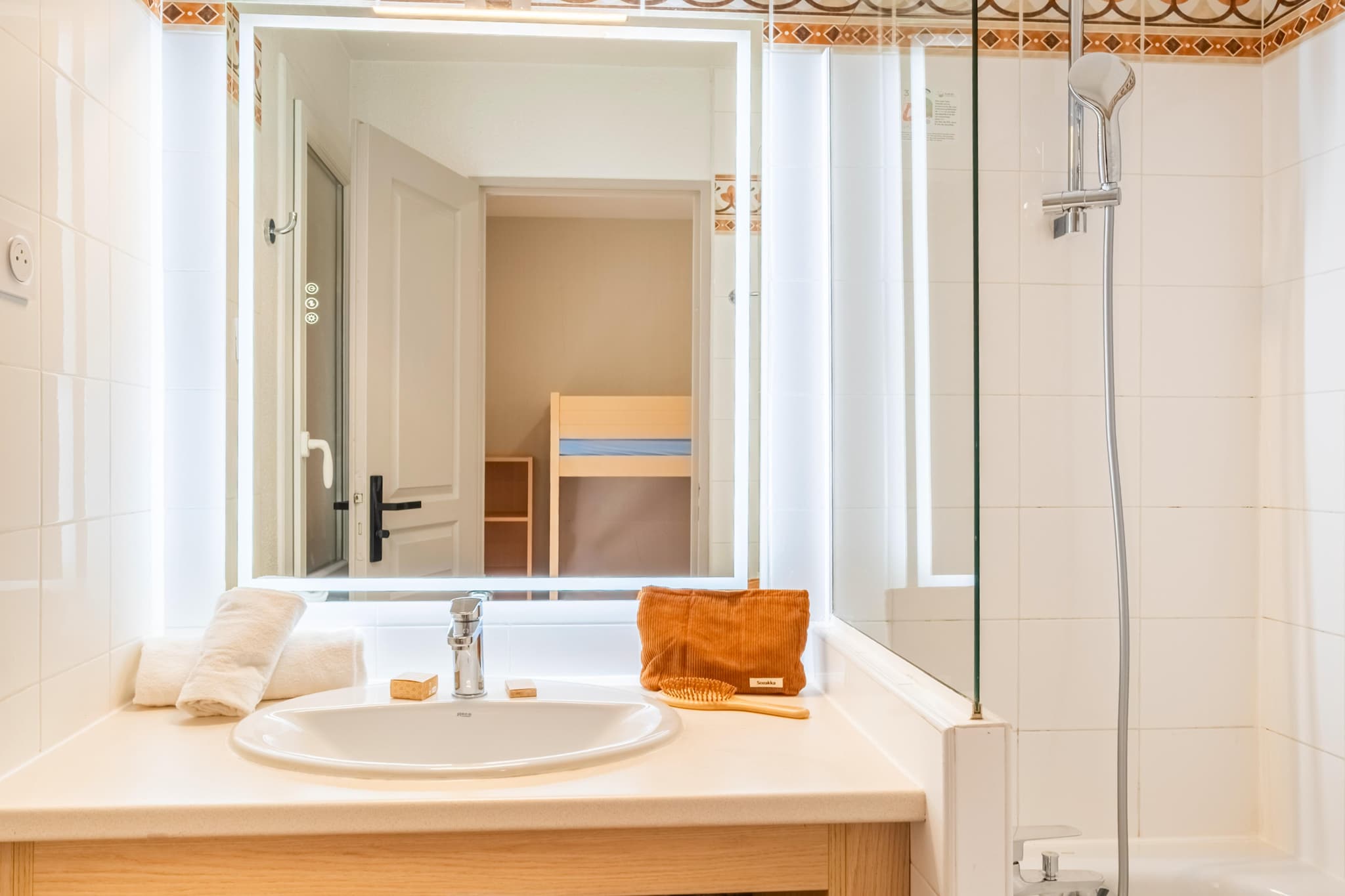 P&V Premium les Rives de Cannes Mandelieu Studio 4 people - 1 sleeping alcove - Terrace or balcony - Renovated - Badkamer
