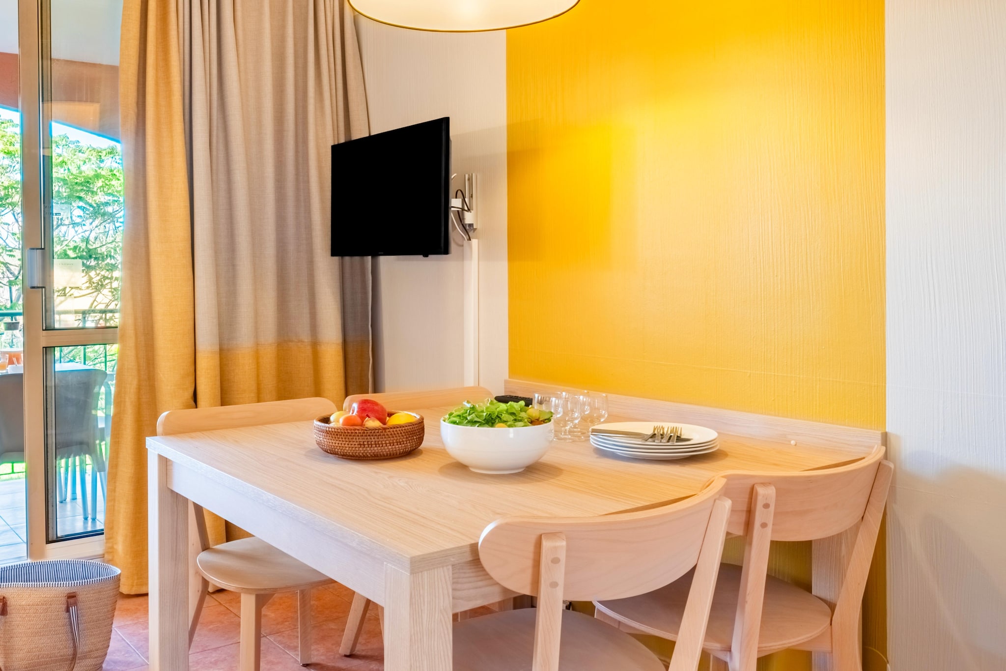 P&V Premium les Rives de Cannes Mandelieu Studio 4 people - 1 sleeping alcove - Terrace or balcony - Renovated - Eetkamer