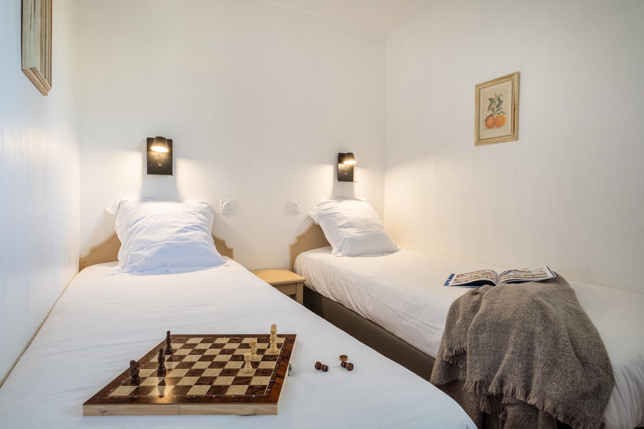 P&V Premium les Rives de Cannes Mandelieu Apartment 6 people - 2 bedrooms - Terrace - Garden level - Renovated - Slaapkamer