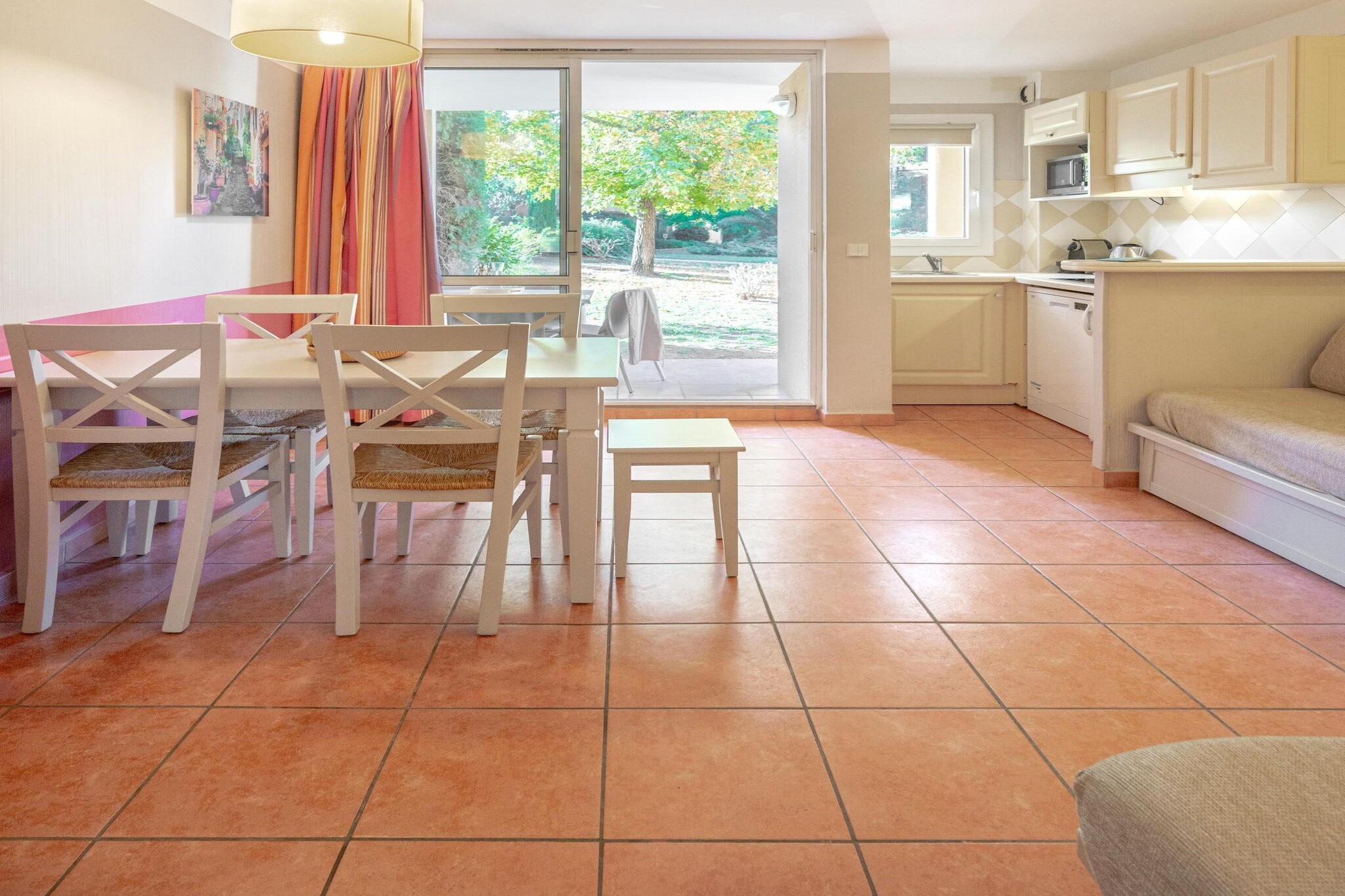 P&V Premium les Rives de Cannes Mandelieu Apartment 5 people - 1 bedroom - Terrace or balcony - Eetkamer