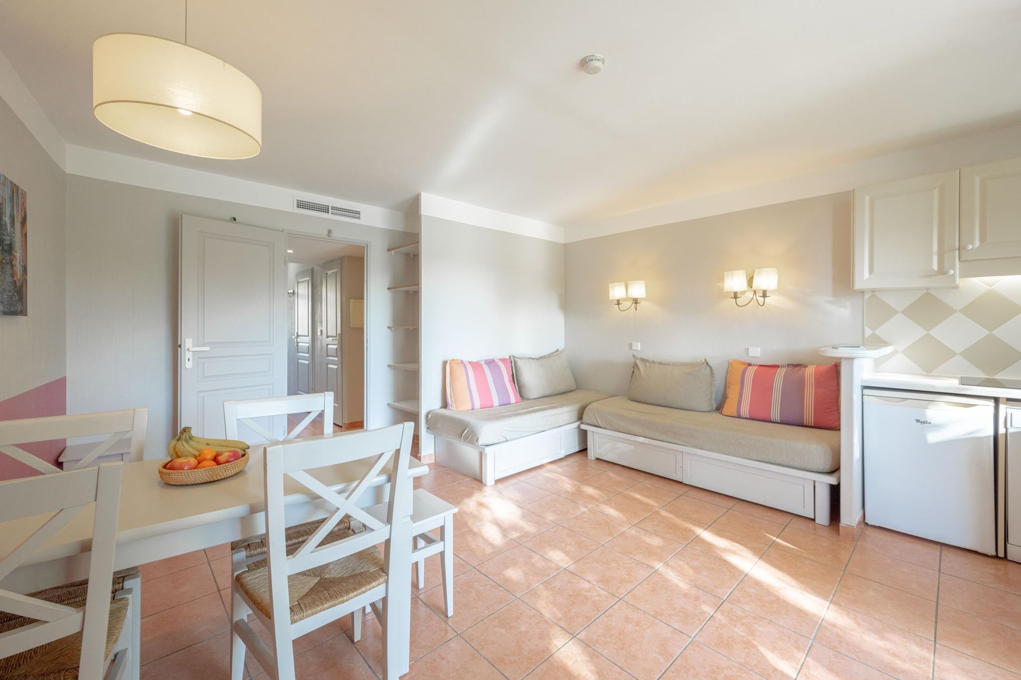 P&V Premium les Rives de Cannes Mandelieu Apartment 5 people - 1 bedroom - Terrace or balcony - Woonkamer