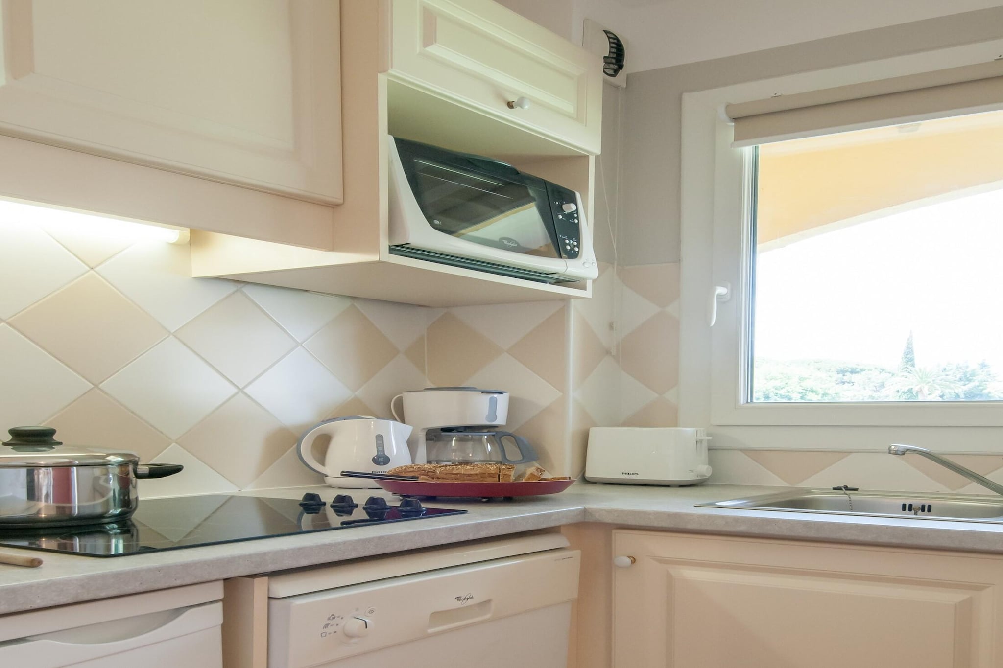 P&V Premium les Rives de Cannes Mandelieu Apartment 6 people - 2 bedrooms - Terrace or balcony - Keuken