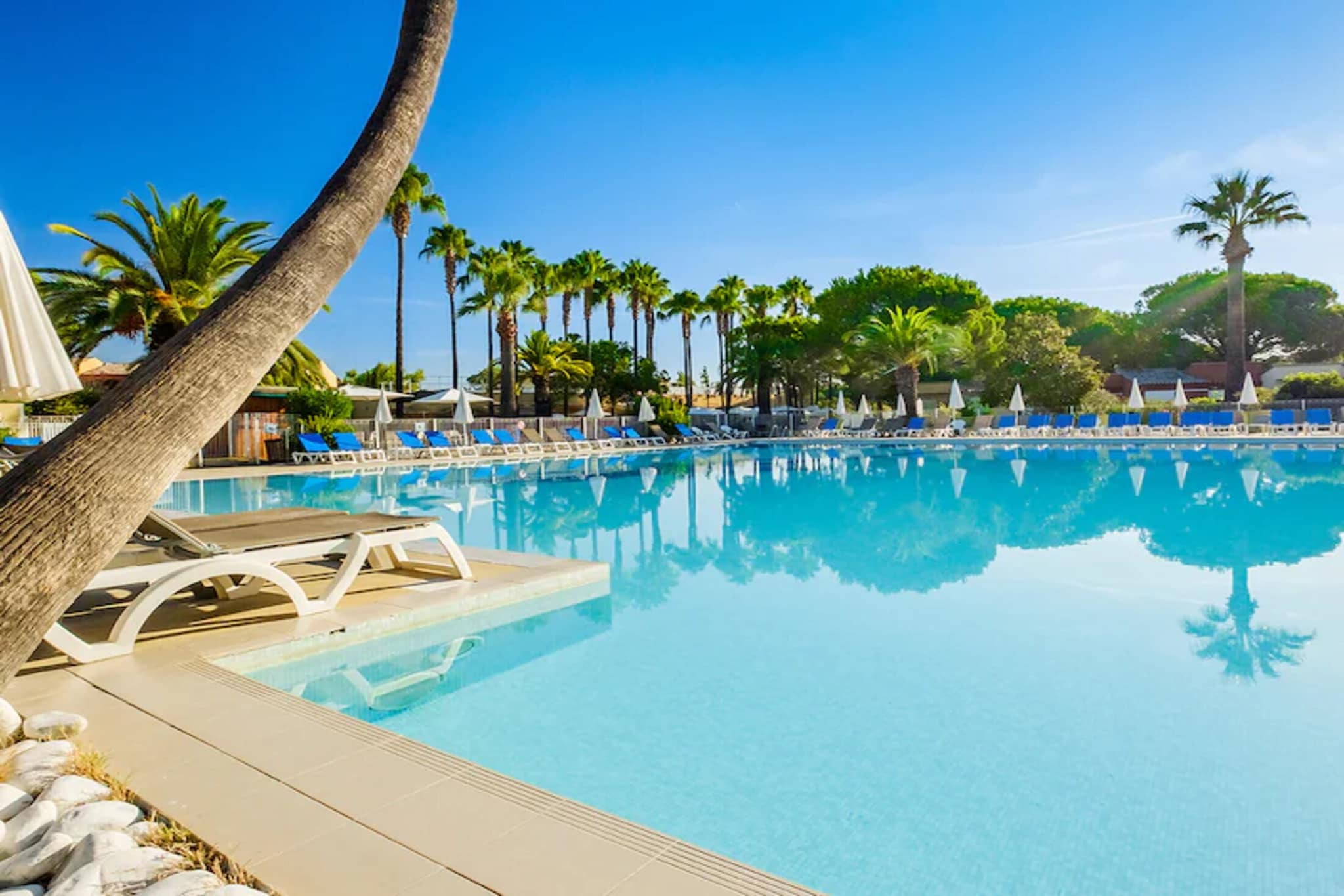 P&V Premium les Rives de Cannes Mandelieu Apartment 6 people - 2 bedrooms - Terrace or balcony