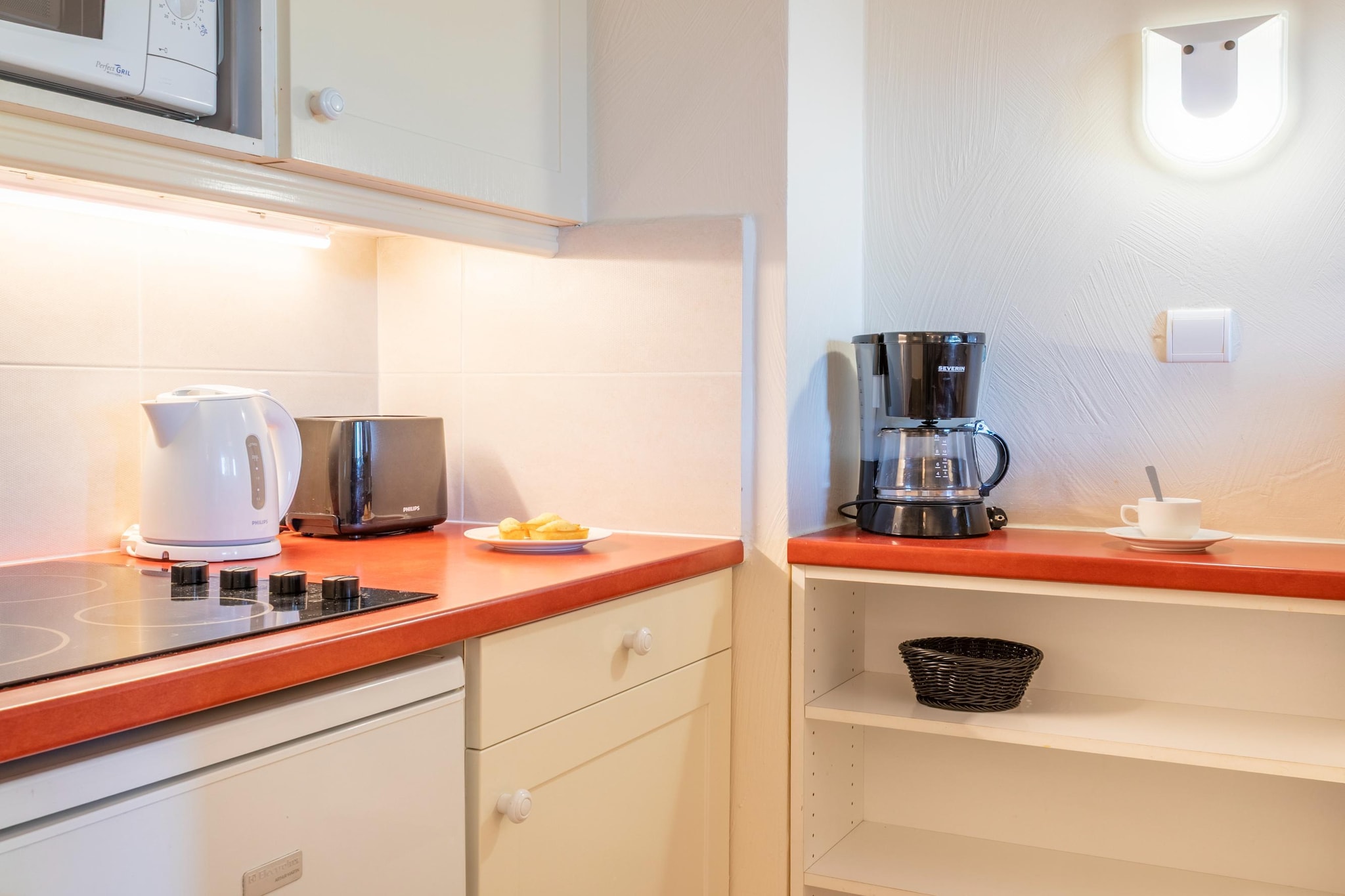 Pierre & Vacances Village Pont Royal en Provence Apartment 6 people - 1 bedroom + 1 sleeping alcove - Balcony or terrace - Air-conditioned - Renovated