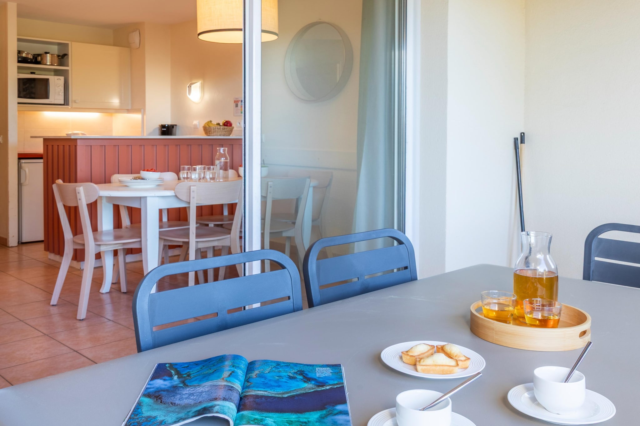Pierre & Vacances Village Pont Royal en Provence Apartment 6 people - 1 bedroom + 1 sleeping alcove - Balcony or terrace - Air-conditioned - Renovated - Terrace balcony