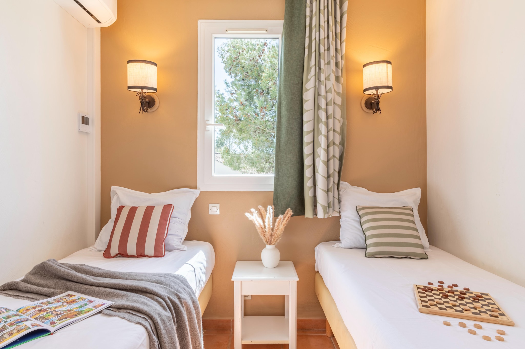 Pierre & Vacances Village Pont Royal en Provence Apartment 4 people - 1 bedroom - Balcony or terrace - Air-conditioned - Renovated