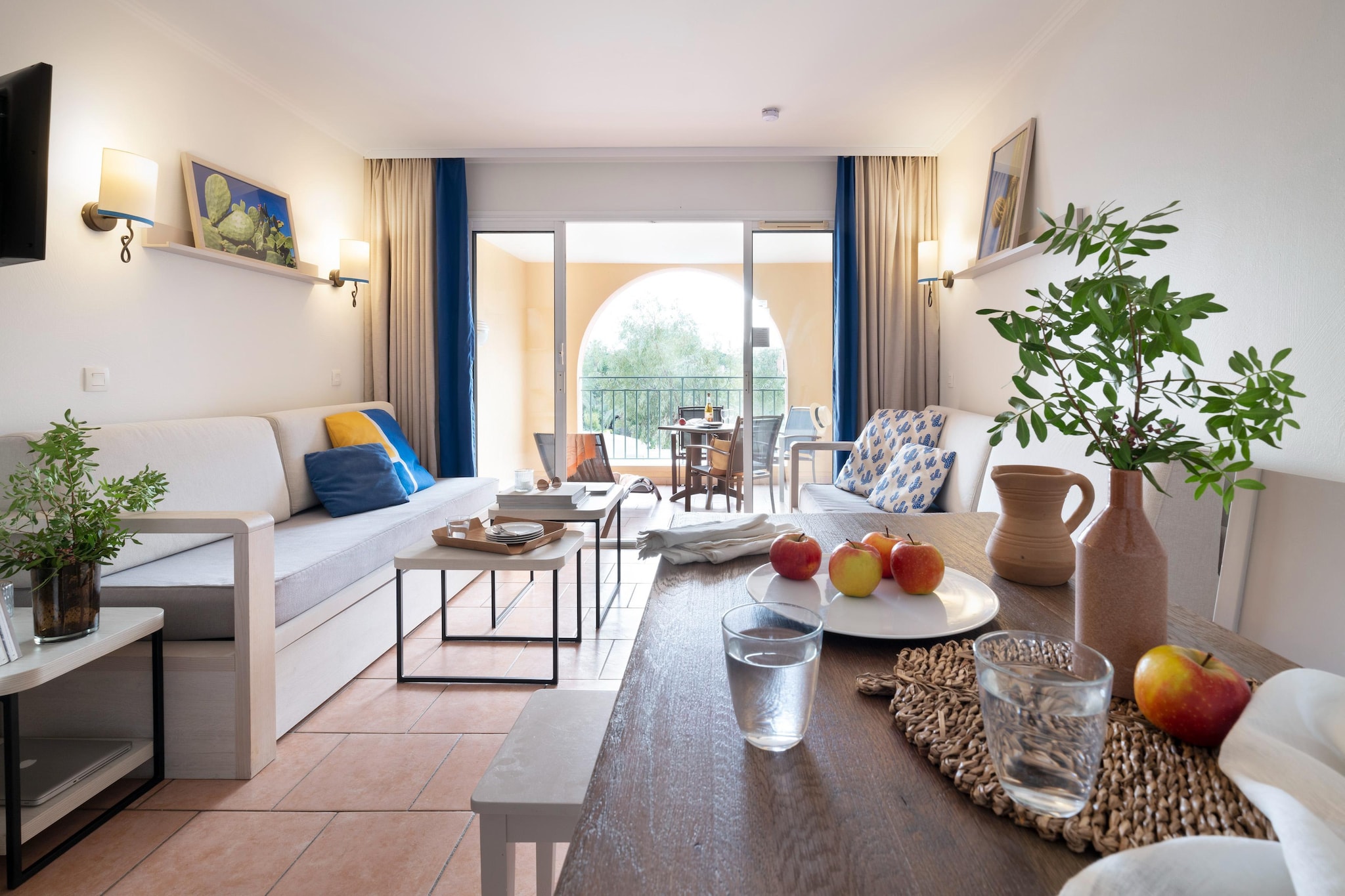 P&V Premium les Calanques des Issambres Apartment 4 people - 1 bedroom - Terrace or balcony - Woonkamer